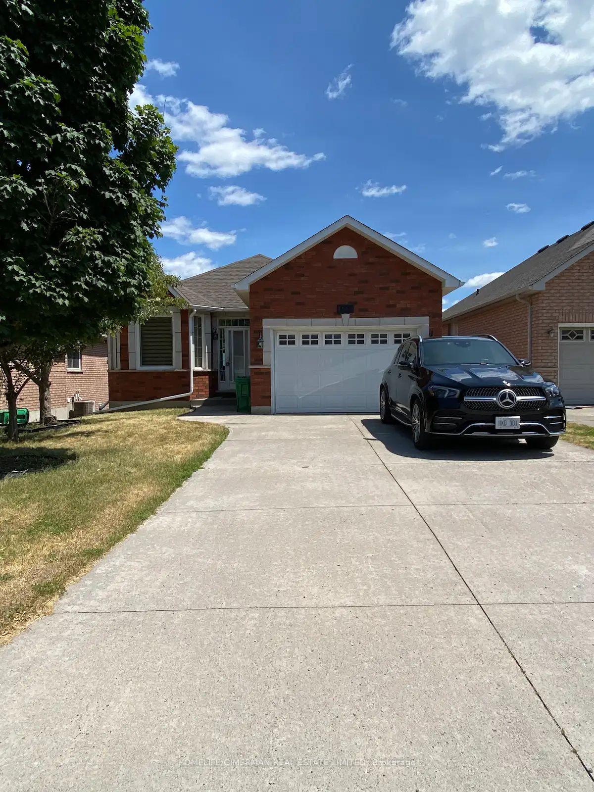 Photo 1 of 1055 Baker Street, Peterborough, Northcrest Ward 5 — HOMEH
