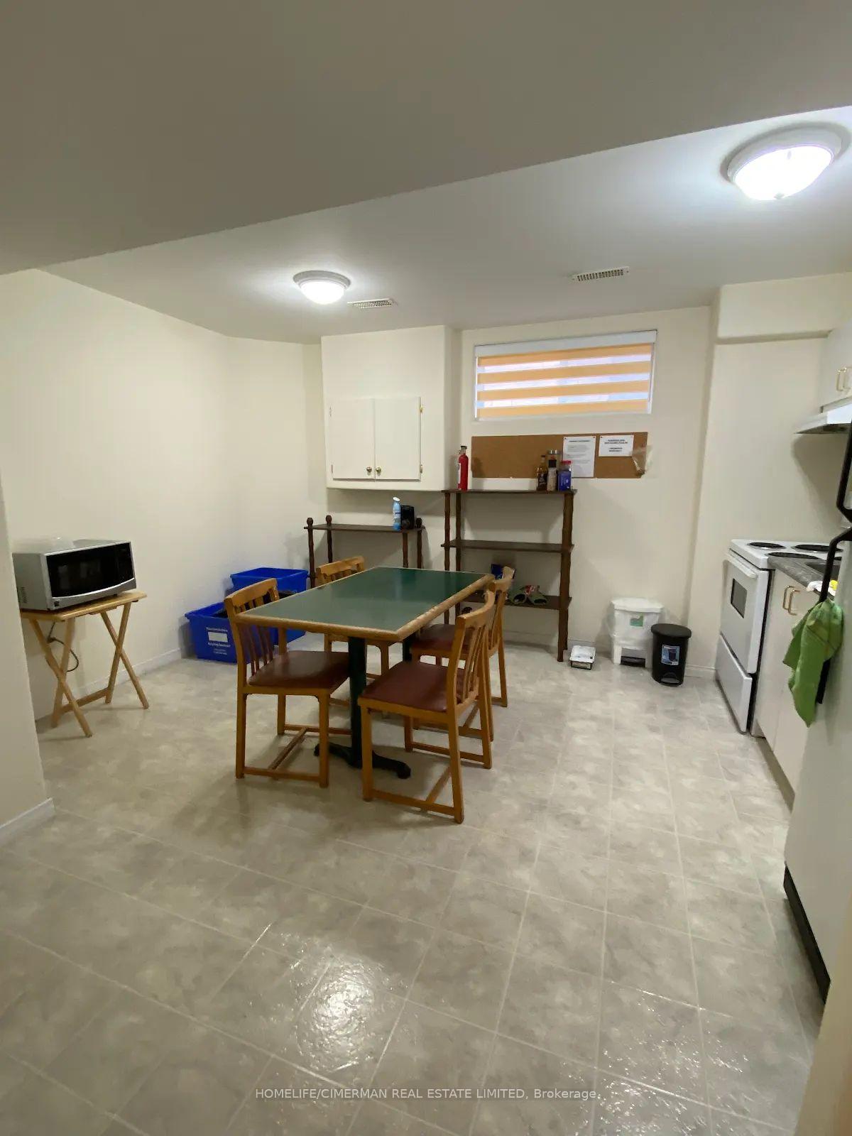 Photo 20 of 1055 Baker Street, Peterborough, Northcrest Ward 5 — HOMEH
