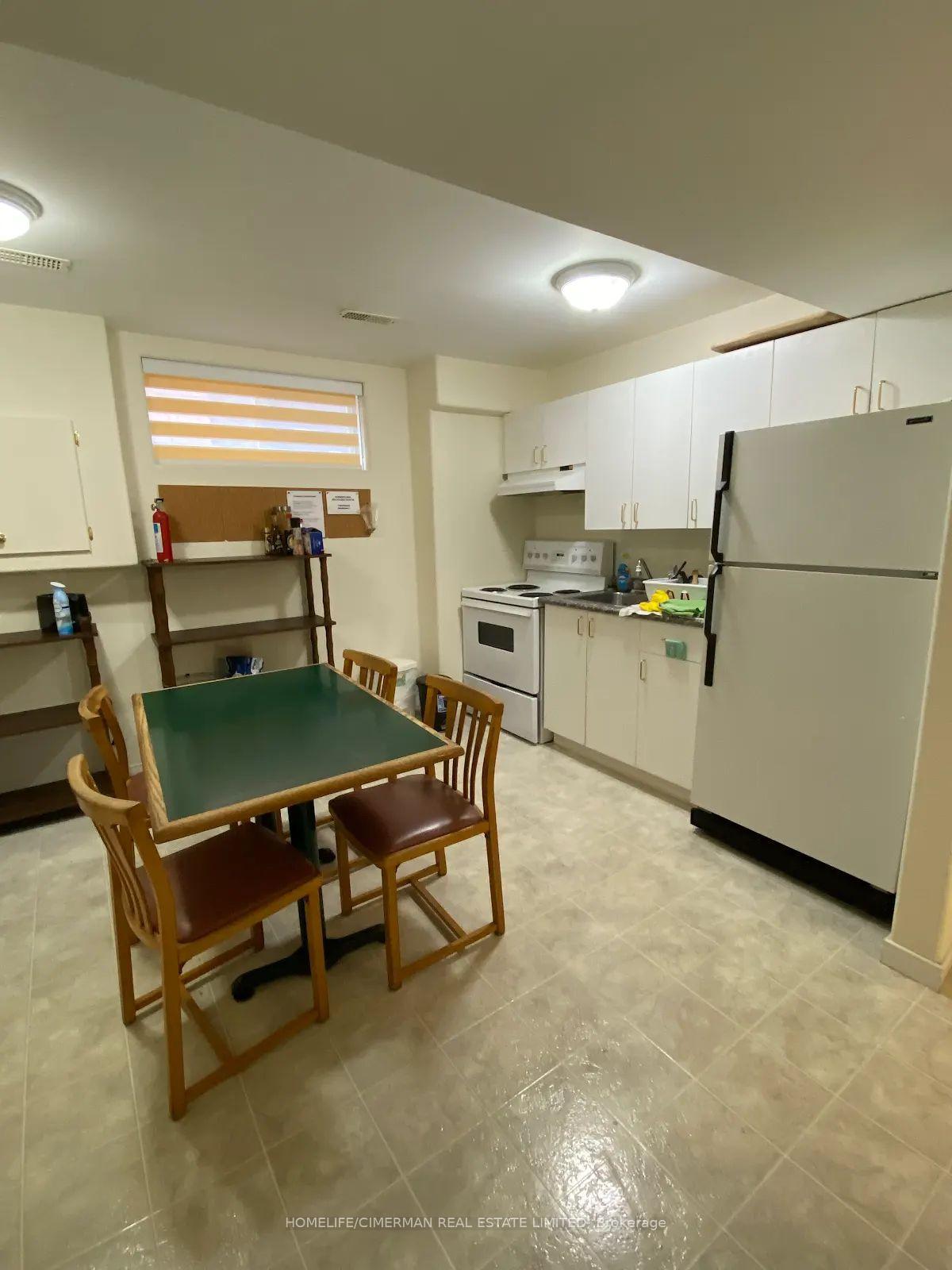 Photo 21 of 1055 Baker Street, Peterborough, Northcrest Ward 5 — HOMEH