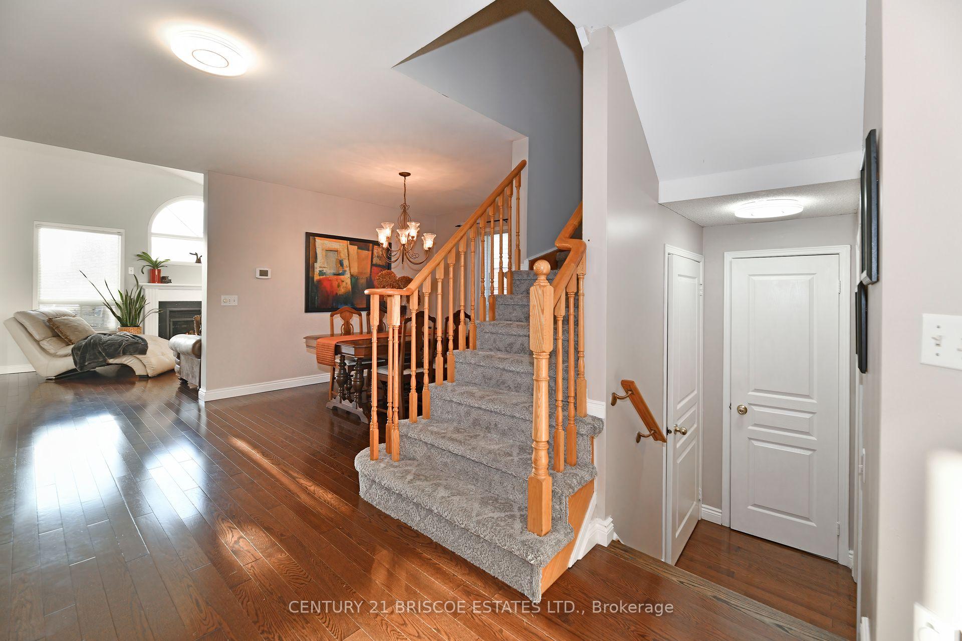 Photo 6 of 30 Foundry Lane, Whitby, Williamsburg — HOMEH
