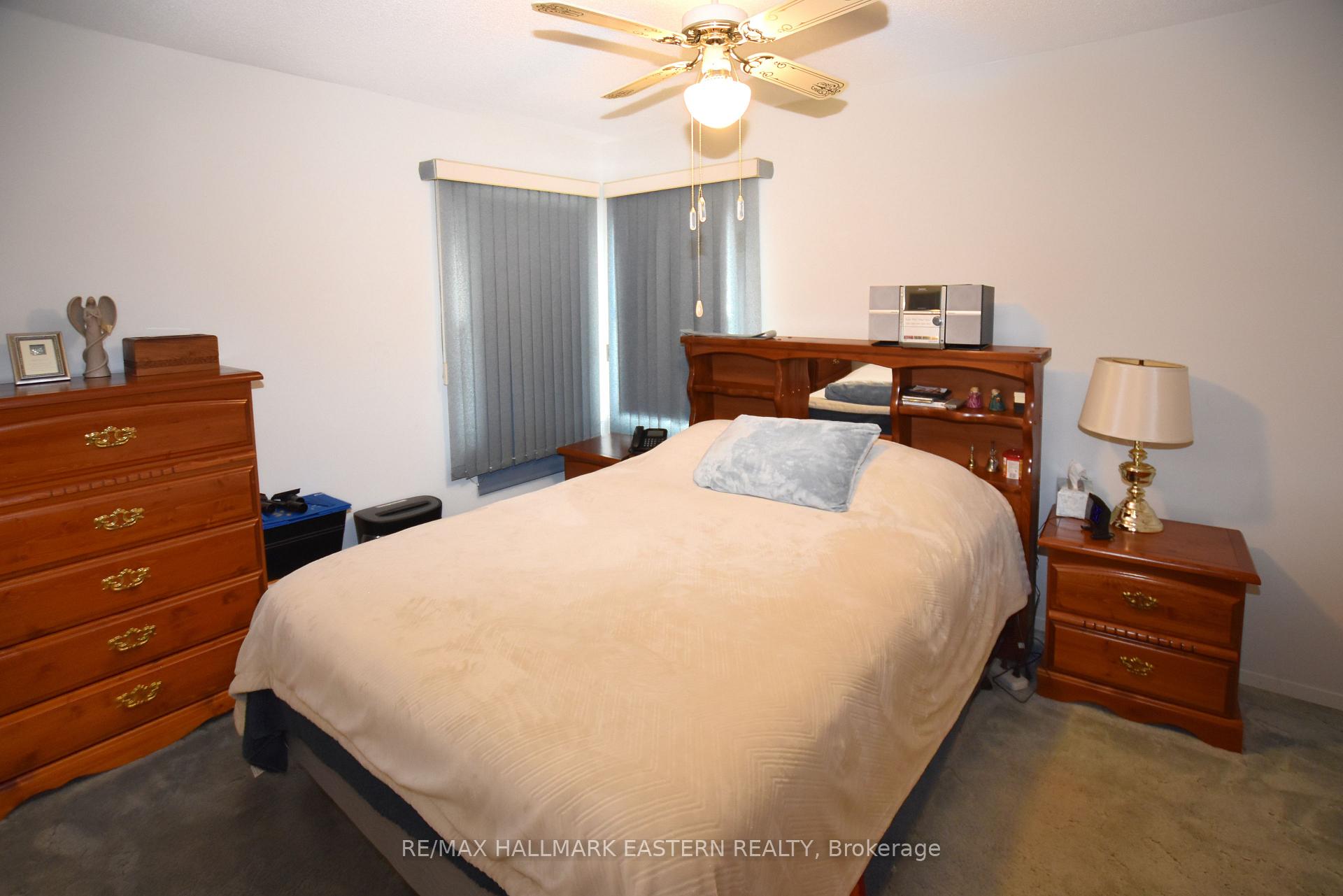 Photo 8 of 677 Park Street N, Peterborough, Northcrest Ward 5 — HOMEH