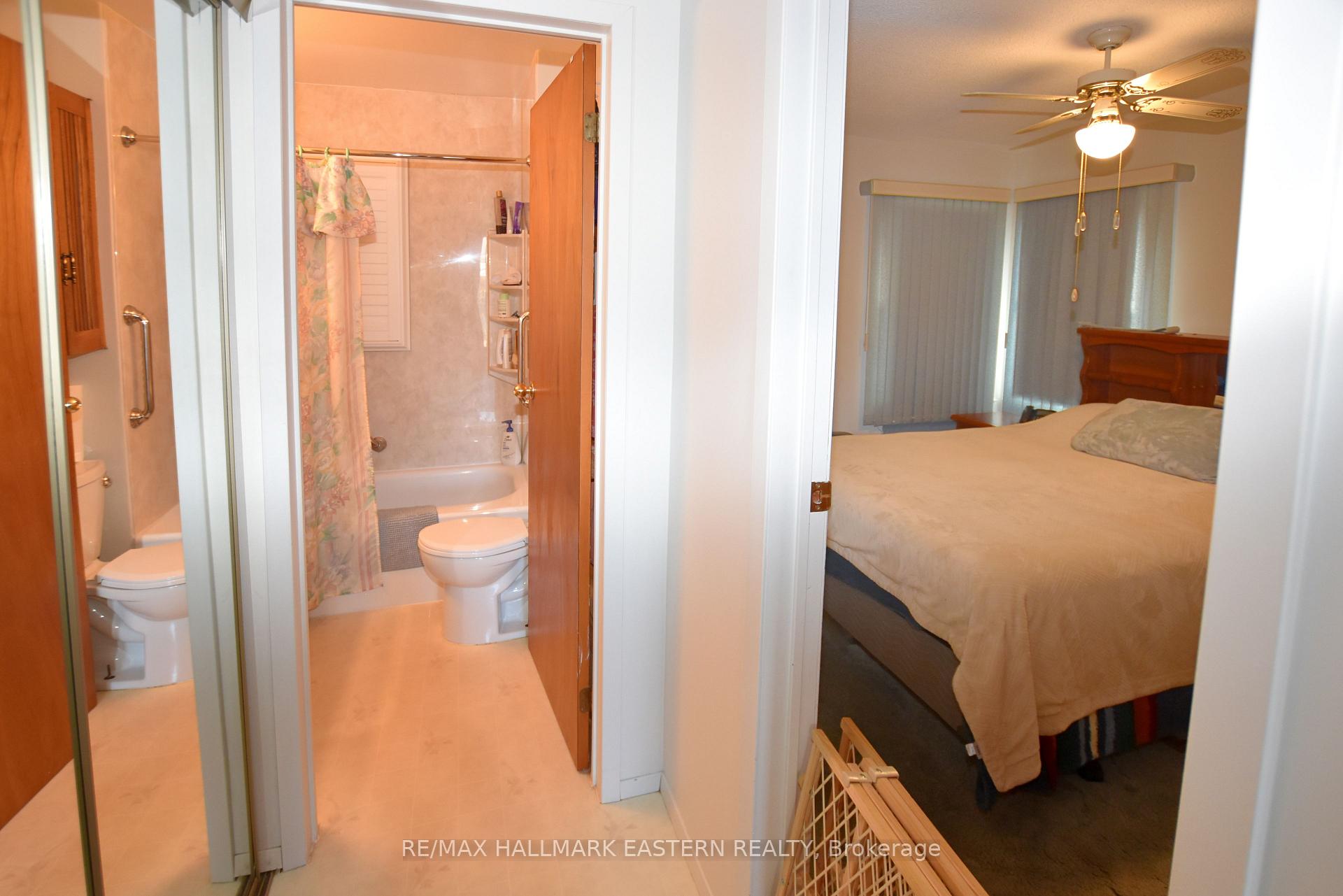 Photo 15 of 677 Park Street N, Peterborough, Northcrest Ward 5 — HOMEH