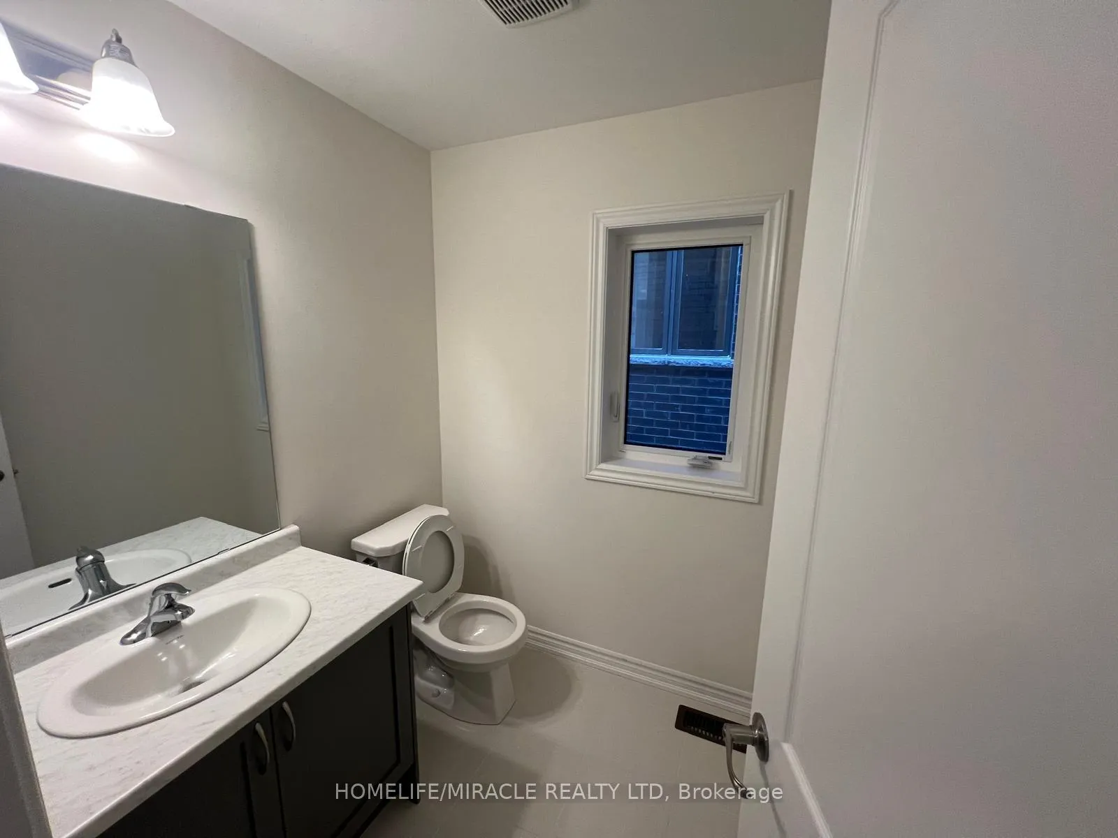 Photo 55 of 256 Pottruff Road, Brant, Paris — HOMEH