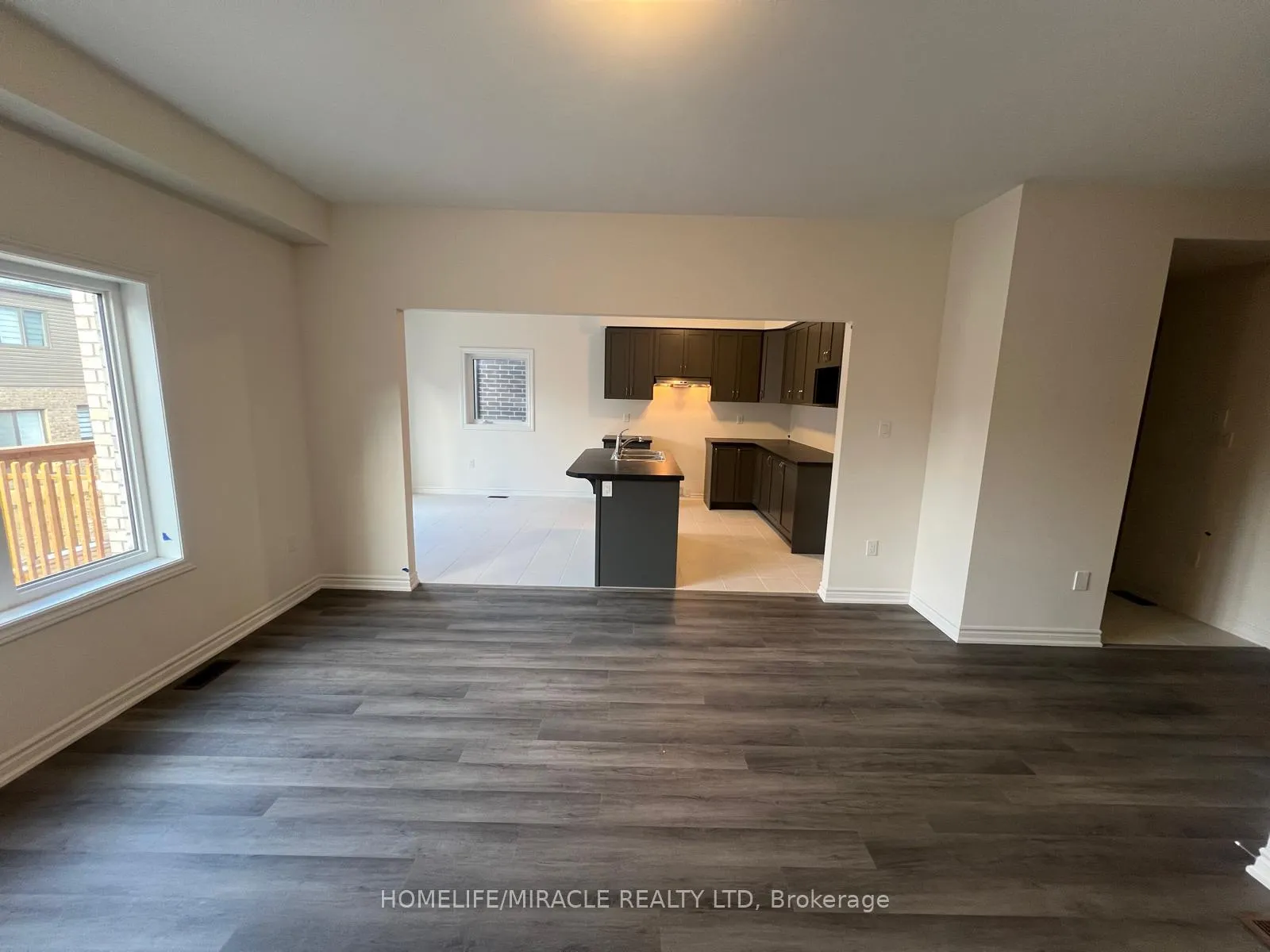 Photo 58 of 256 Pottruff Road, Brant, Paris — HOMEH