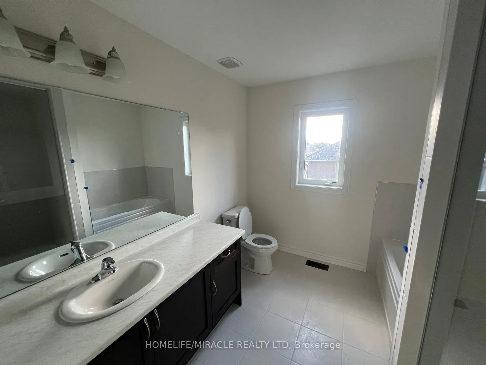 Photo 72 of 256 Pottruff Road, Brant, Paris — HOMEH