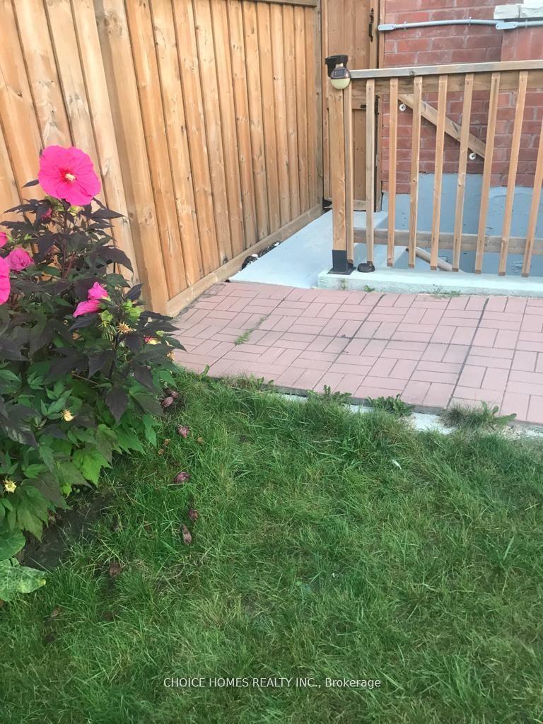 Photo 10 of 17 Hallam Road, Ajax, Northeast Ajax — HOMEH