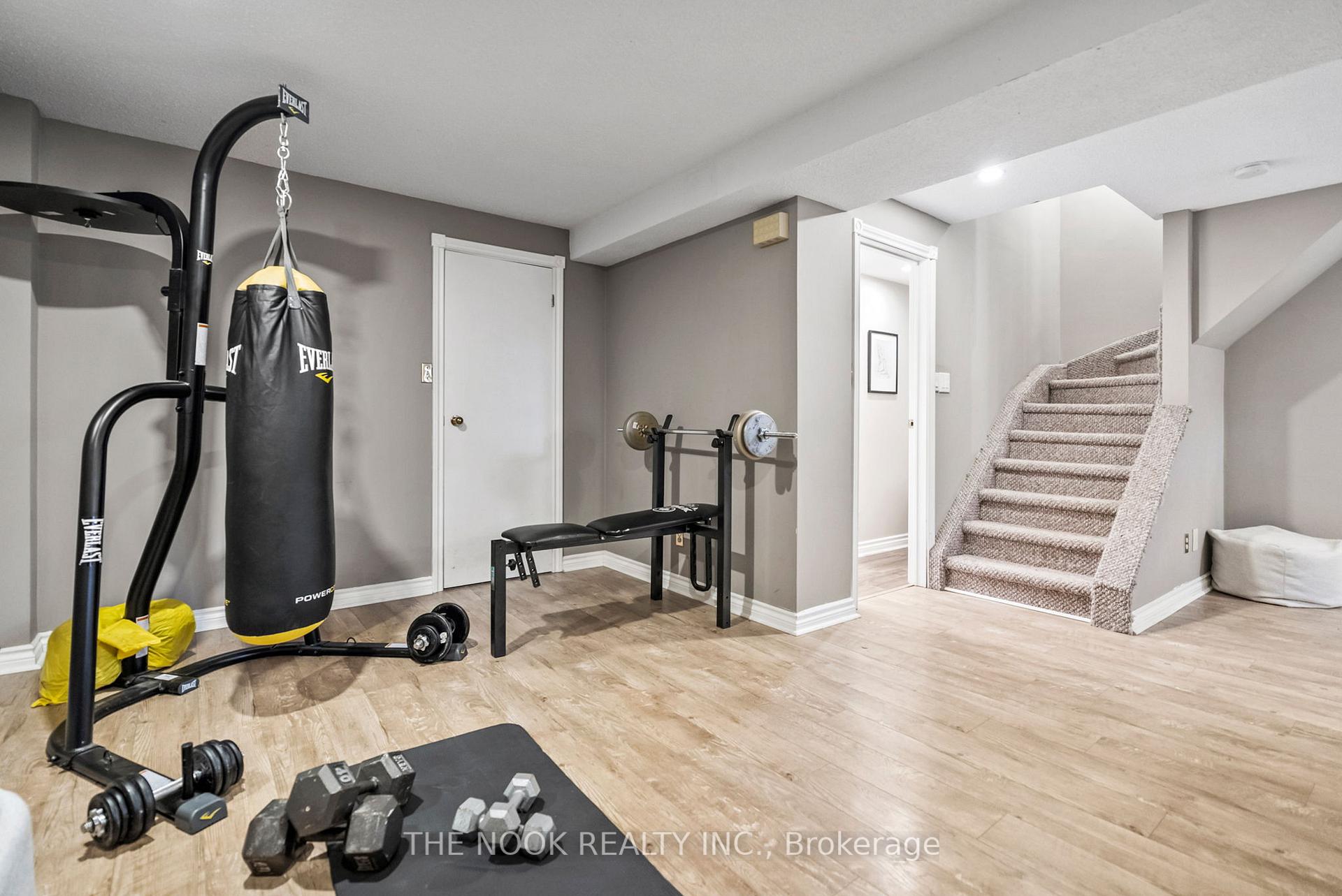 Photo 31 of 18 Colette Drive, Whitby, Downtown Whitby — HOMEH