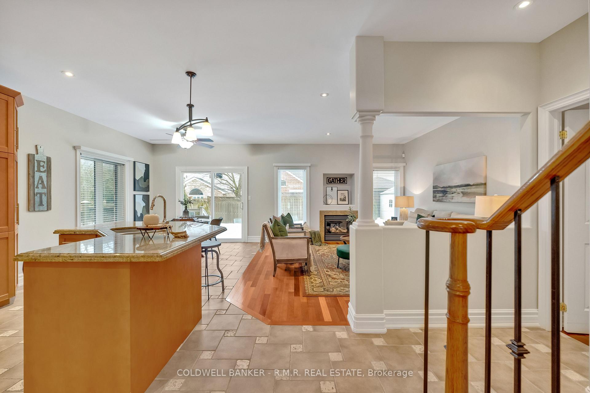 Photo 14 of 1078 Interlake Drive, Oshawa, Pinecrest — HOMEH