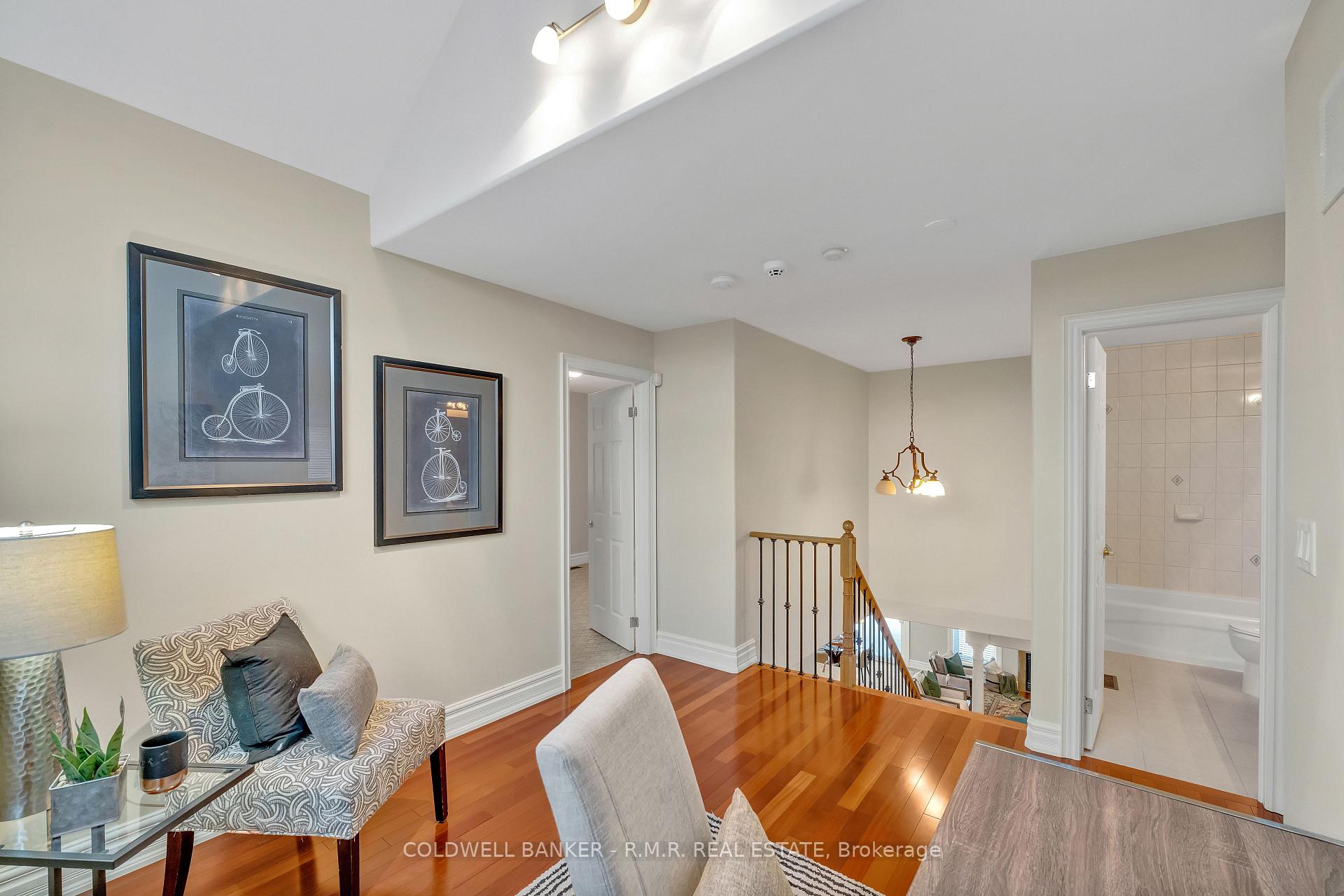 Photo 28 of 1078 Interlake Drive, Oshawa, Pinecrest — HOMEH