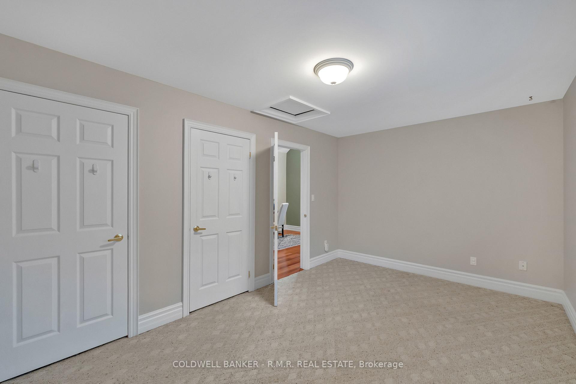Photo 30 of 1078 Interlake Drive, Oshawa, Pinecrest — HOMEH