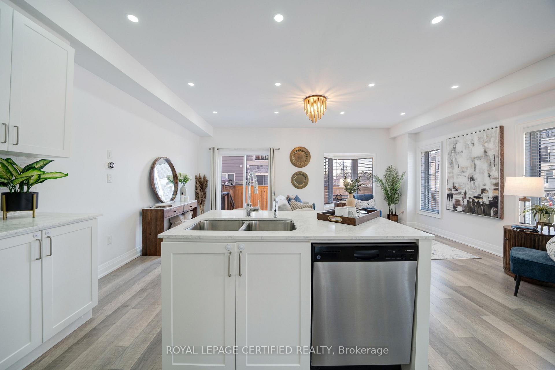 Photo 12 of 56 Kantium Way, Whitby, Pringle Creek — HOMEH