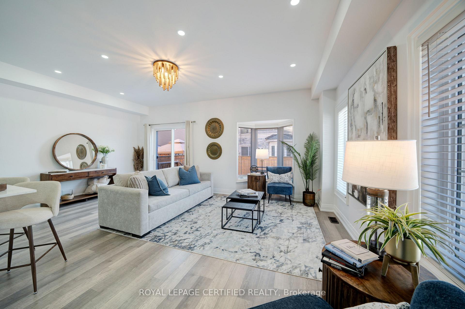 Photo 14 of 56 Kantium Way, Whitby, Pringle Creek — HOMEH