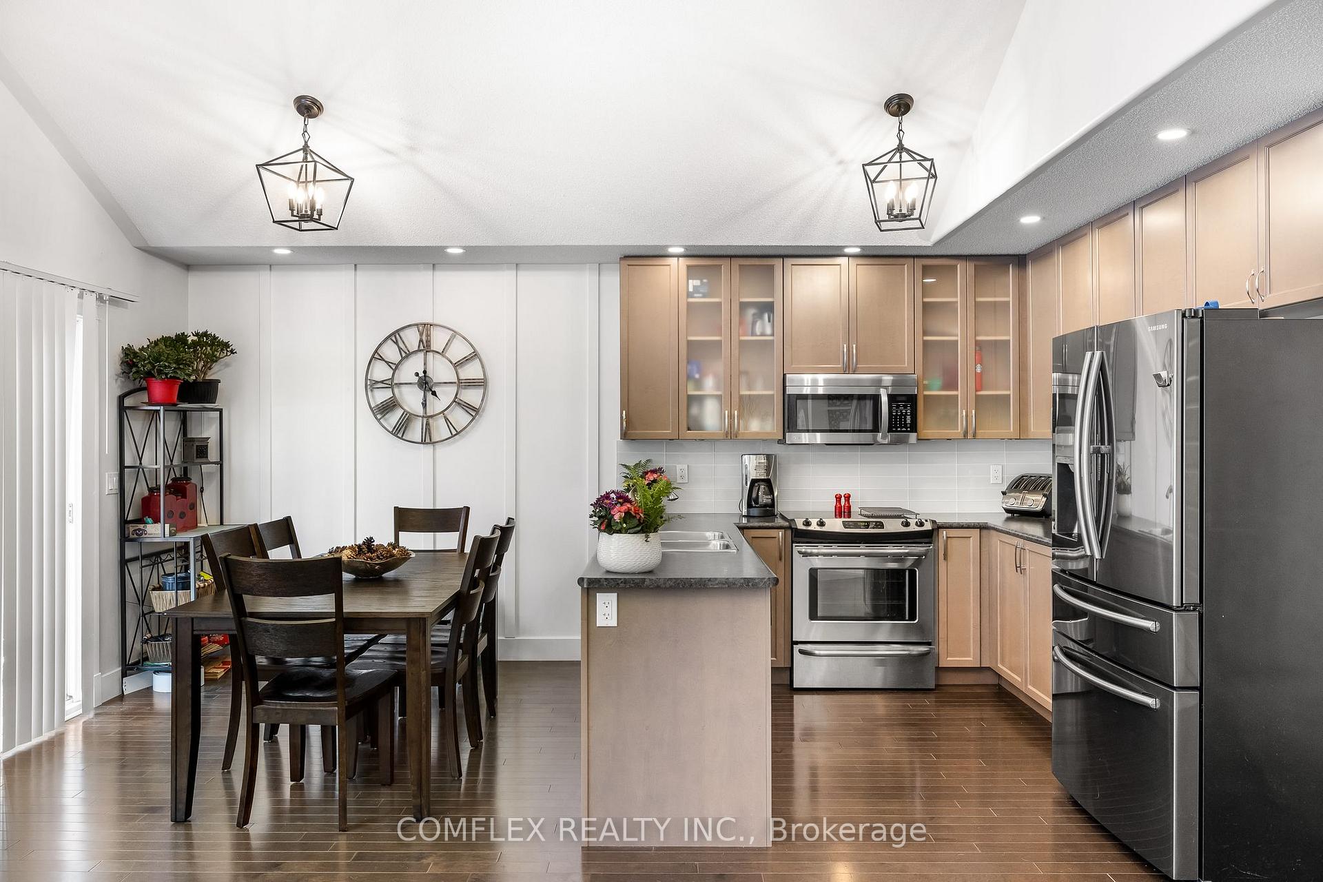 Photo 11 of 2687 Foxmeadow Road, Peterborough, Ashburnham Ward 4 — HOMEH