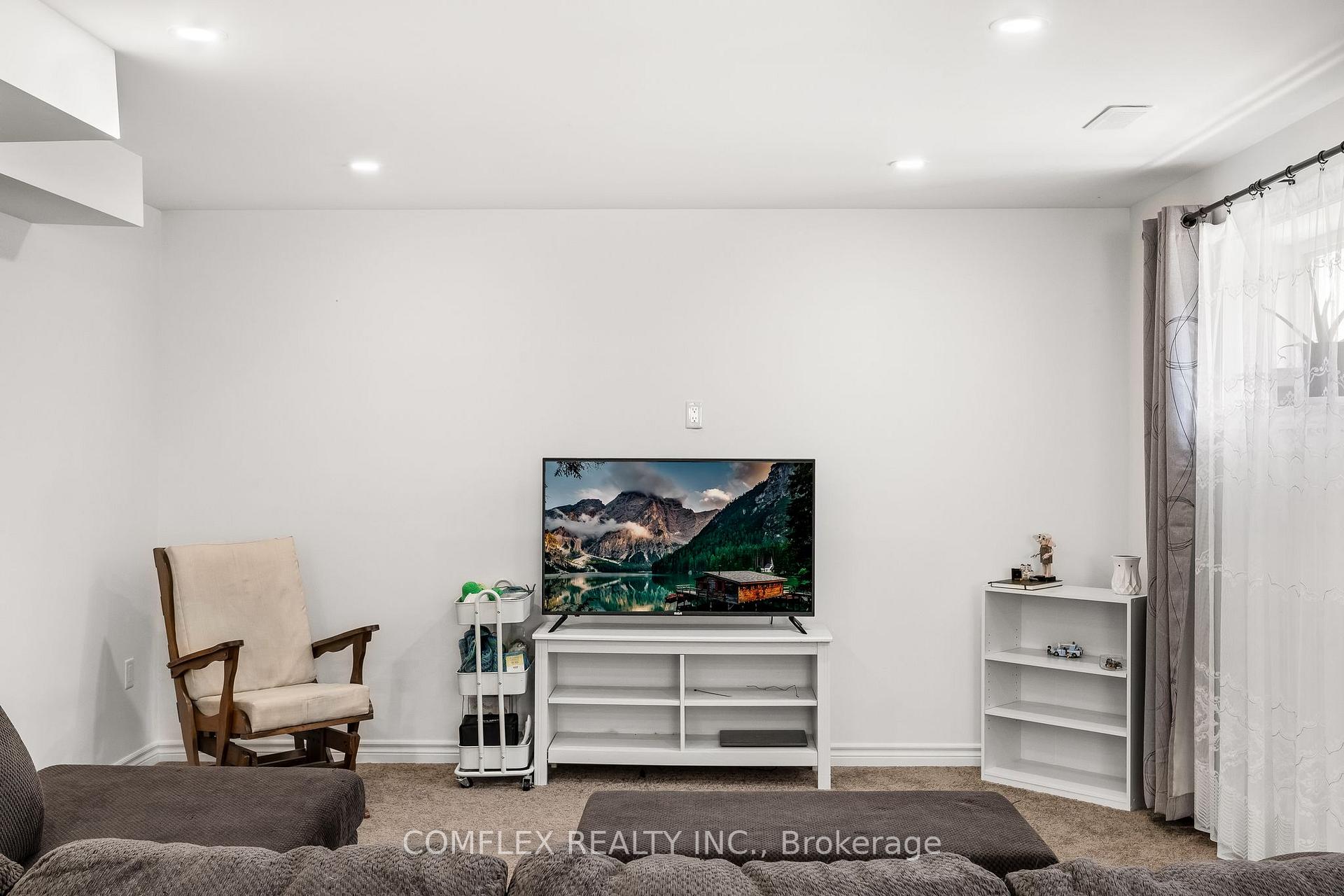 Photo 29 of 2687 Foxmeadow Road, Peterborough, Ashburnham Ward 4 — HOMEH