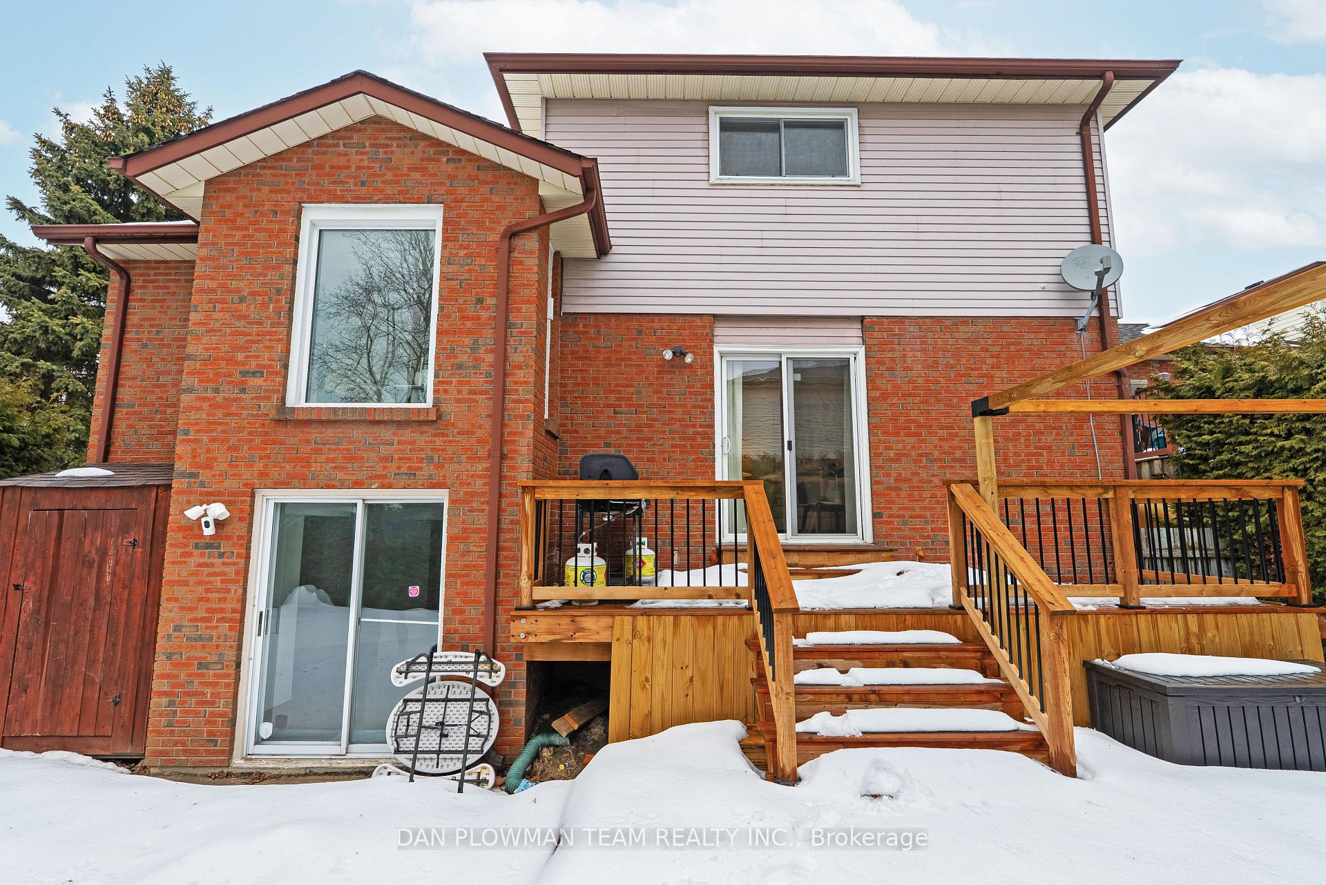 Photo 35 of 941 William Booth Crescent, Oshawa, Centennial — HOMEH