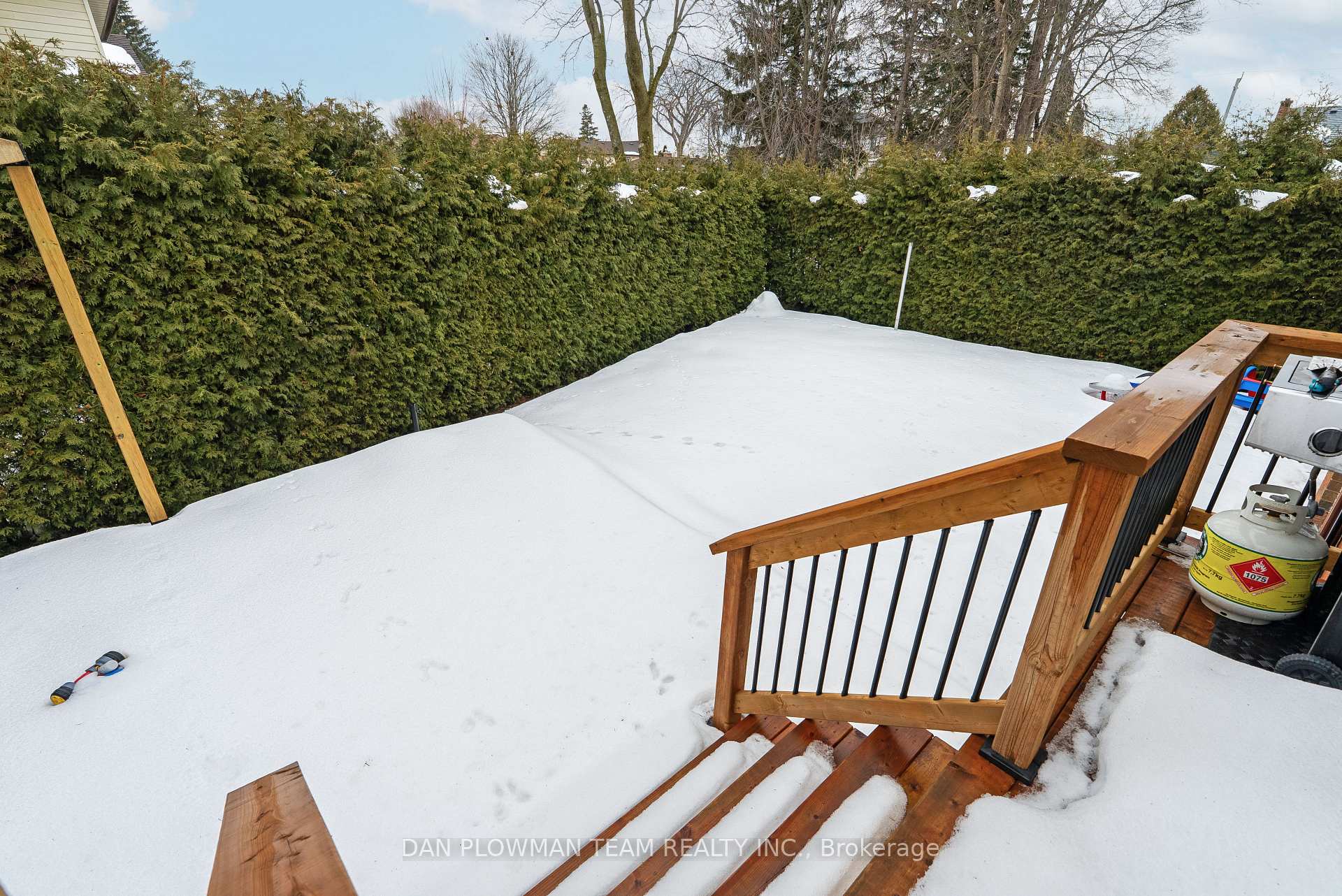 Photo 40 of 941 William Booth Crescent, Oshawa, Centennial — HOMEH