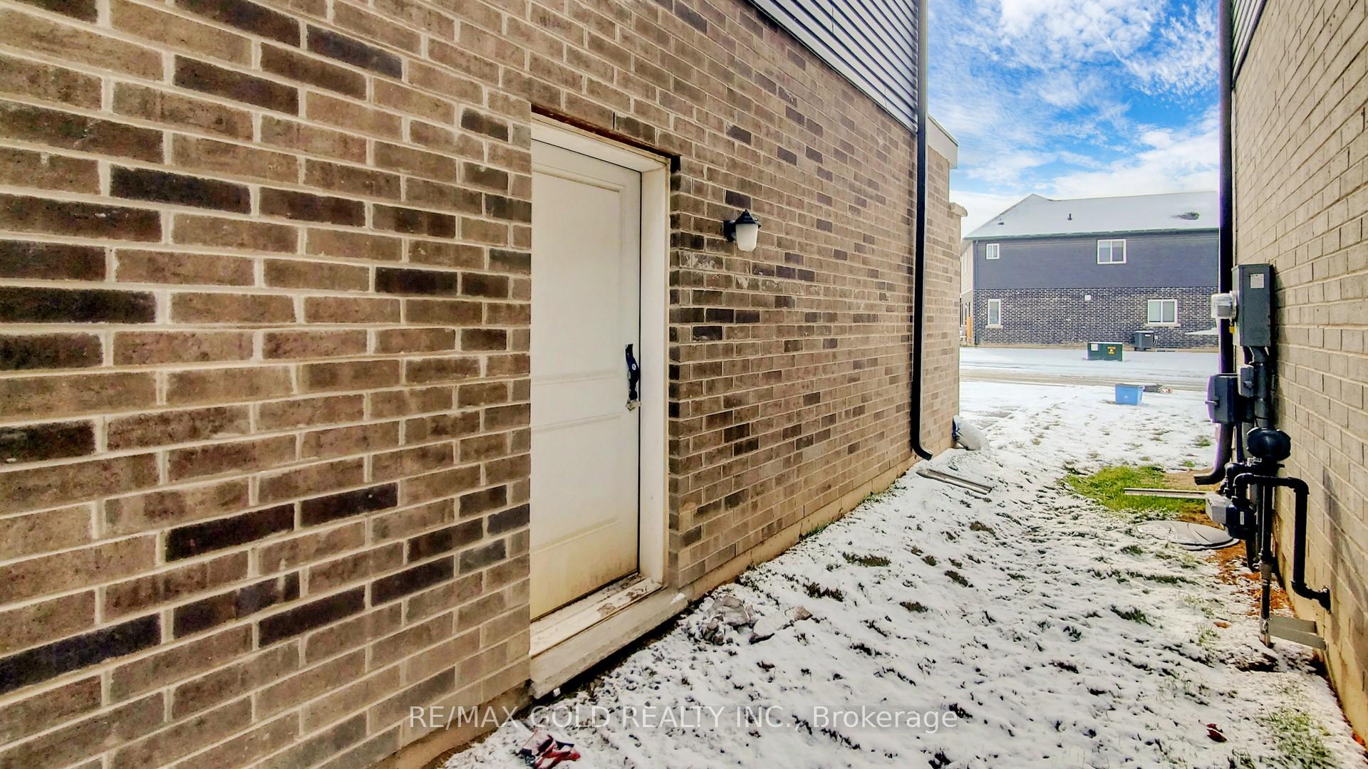 Photo 38 of 95 Caroline Street, Welland, Lincoln/Crowland — HOMEH