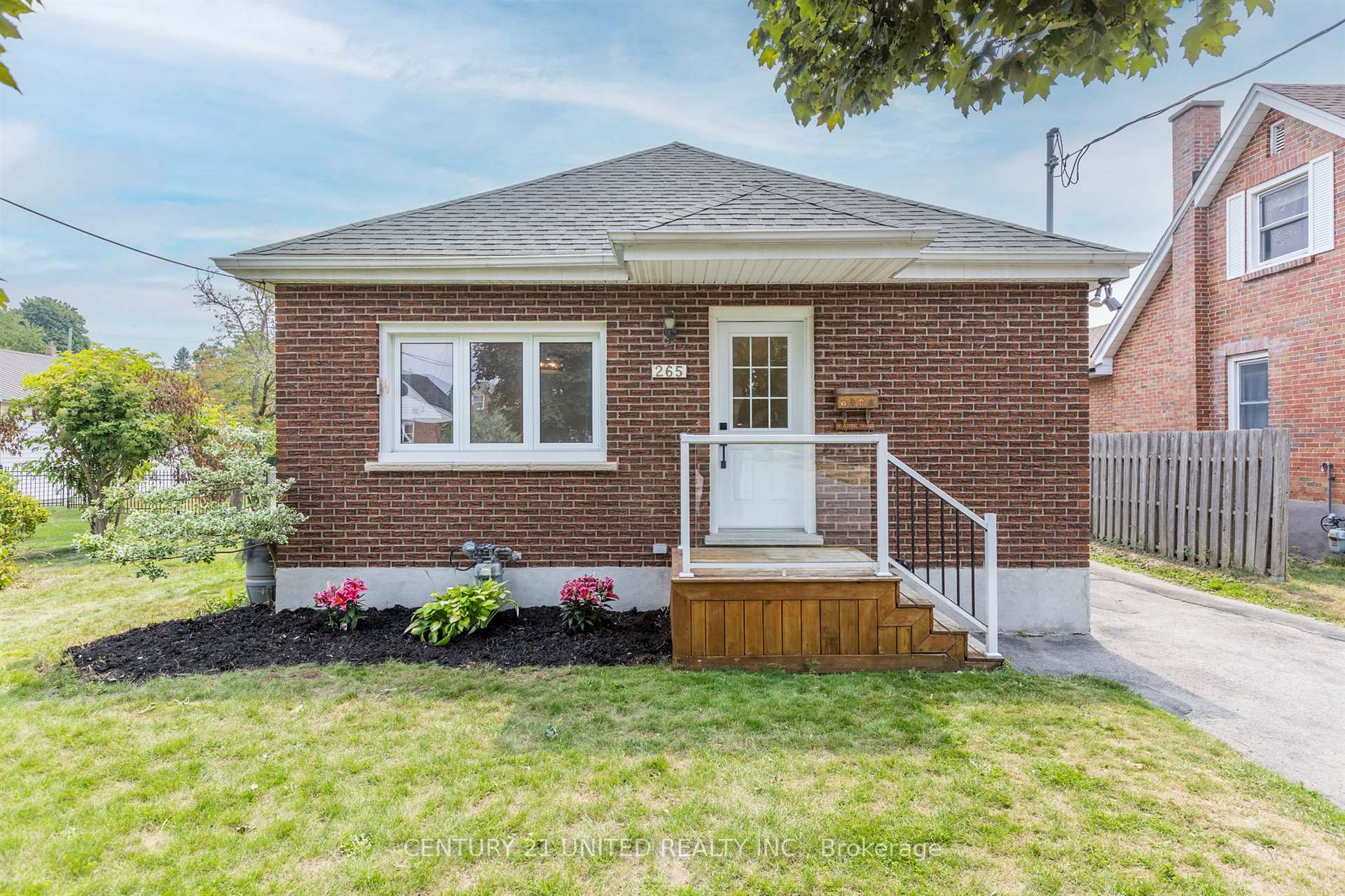 Front of 265 Swanston Avenue