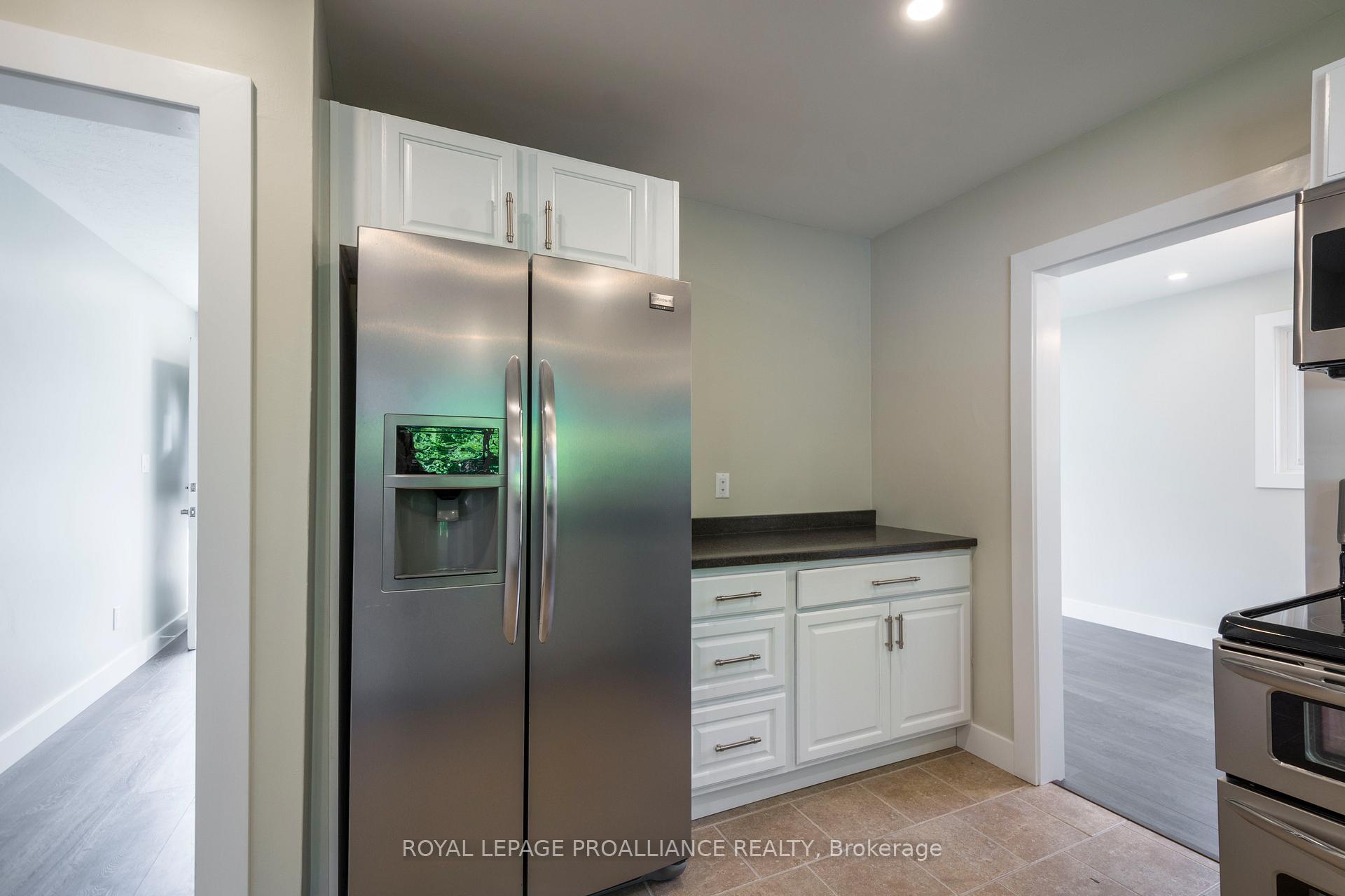 Photo 9 of Unit Unit A, 20 Munro Avenue, Belleville, Belleville Ward — HOMEH