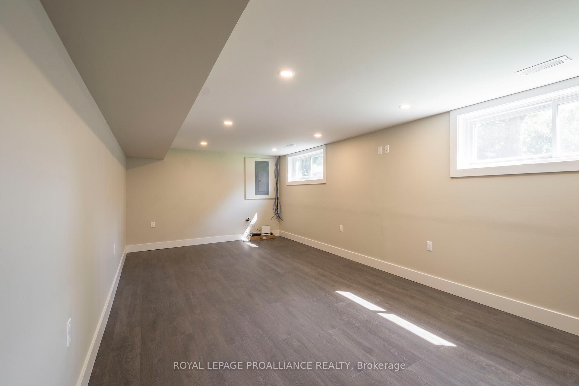 Photo 14 of Unit Unit A, 20 Munro Avenue, Belleville, Belleville Ward — HOMEH