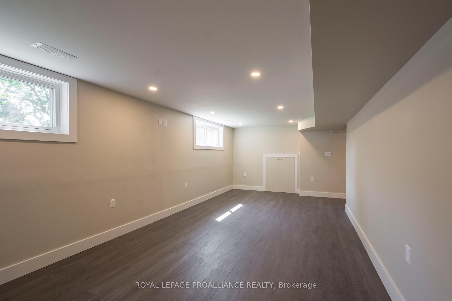 Photo 15 of Unit Unit A, 20 Munro Avenue, Belleville, Belleville Ward — HOMEH