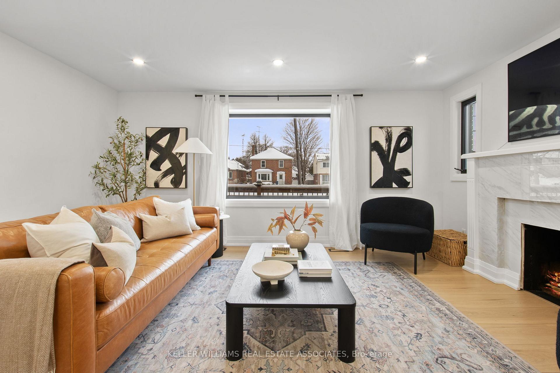 Photo 5 of 523 King Street E, Oshawa, Central — HOMEH