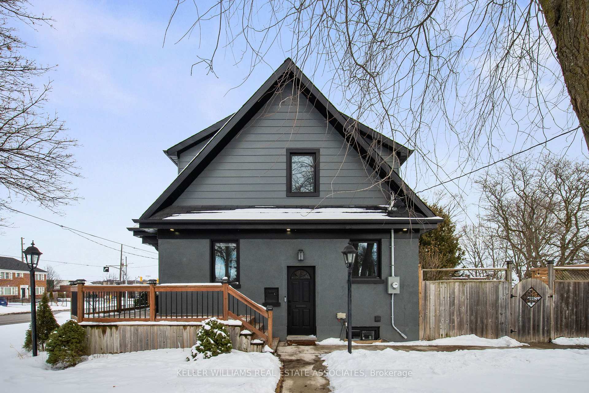 Photo 30 of 523 King Street E, Oshawa, Central — HOMEH