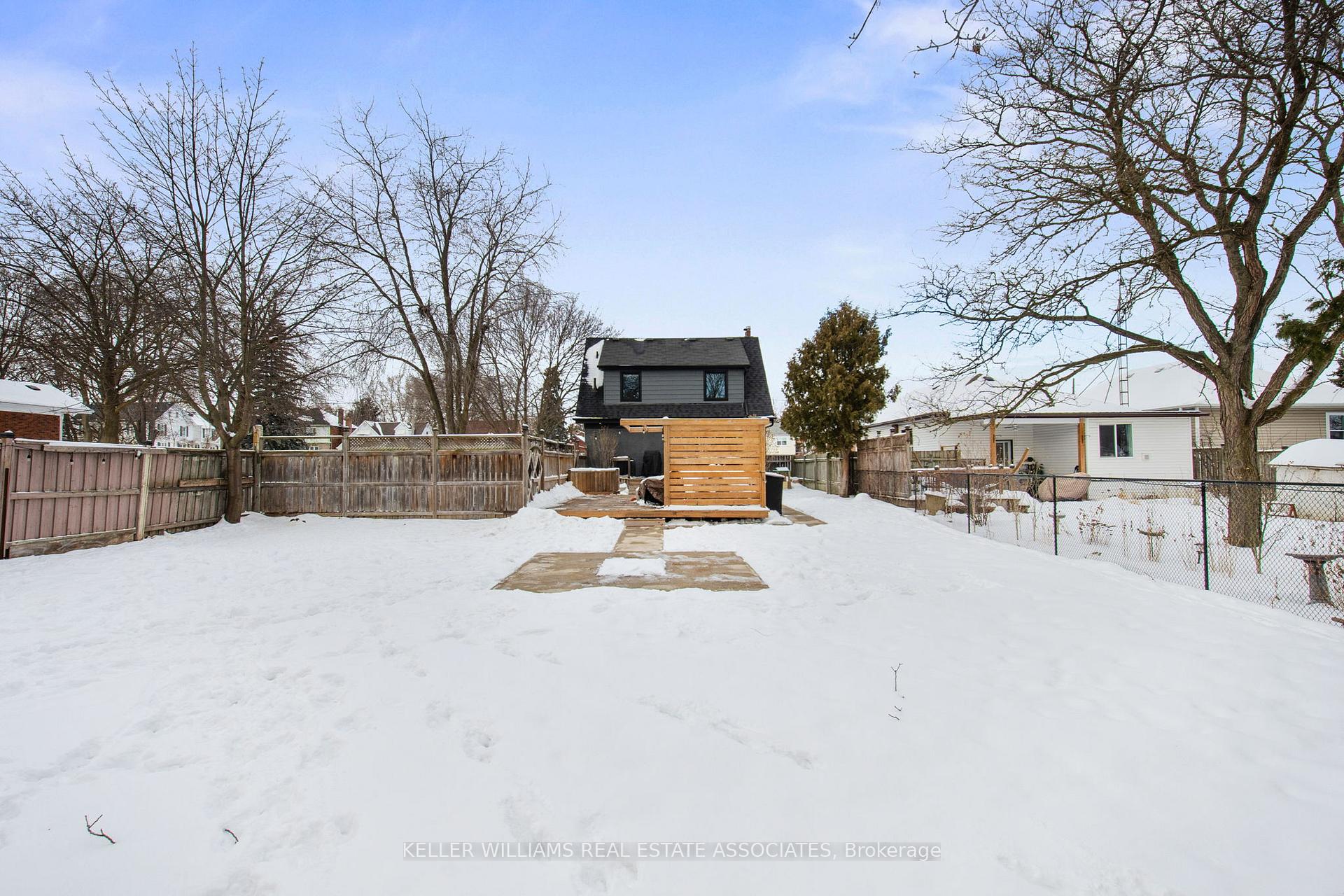 Photo 42 of 523 King Street E, Oshawa, Central — HOMEH