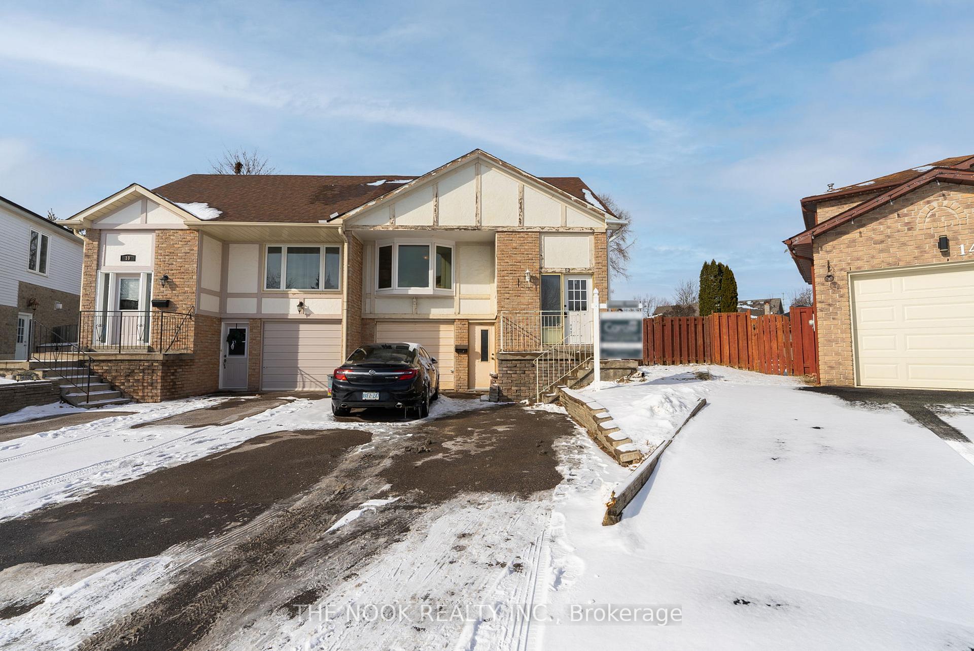 Photo 1 of 12 Bonneta Court, Whitby, Lynde Creek — HOMEH