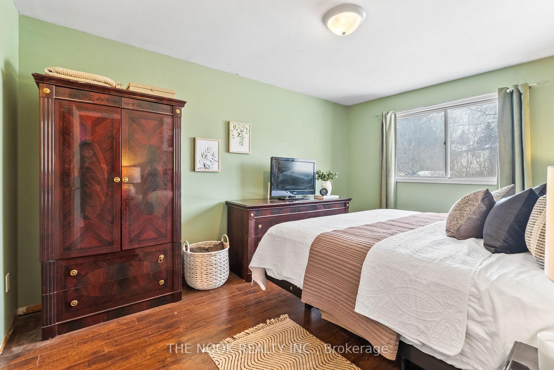 Photo 14 of 12 Bonneta Court, Whitby, Lynde Creek — HOMEH