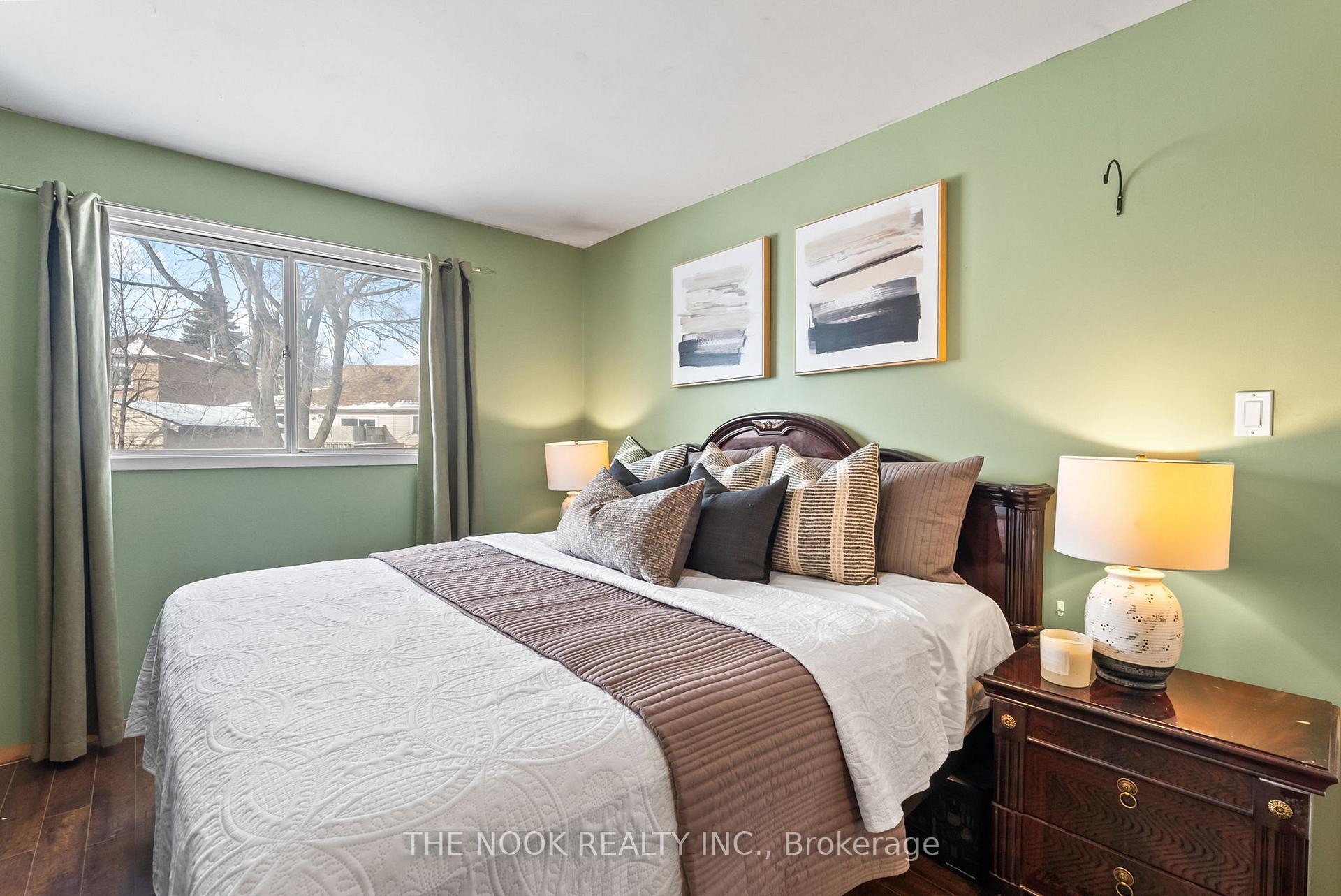Photo 15 of 12 Bonneta Court, Whitby, Lynde Creek — HOMEH
