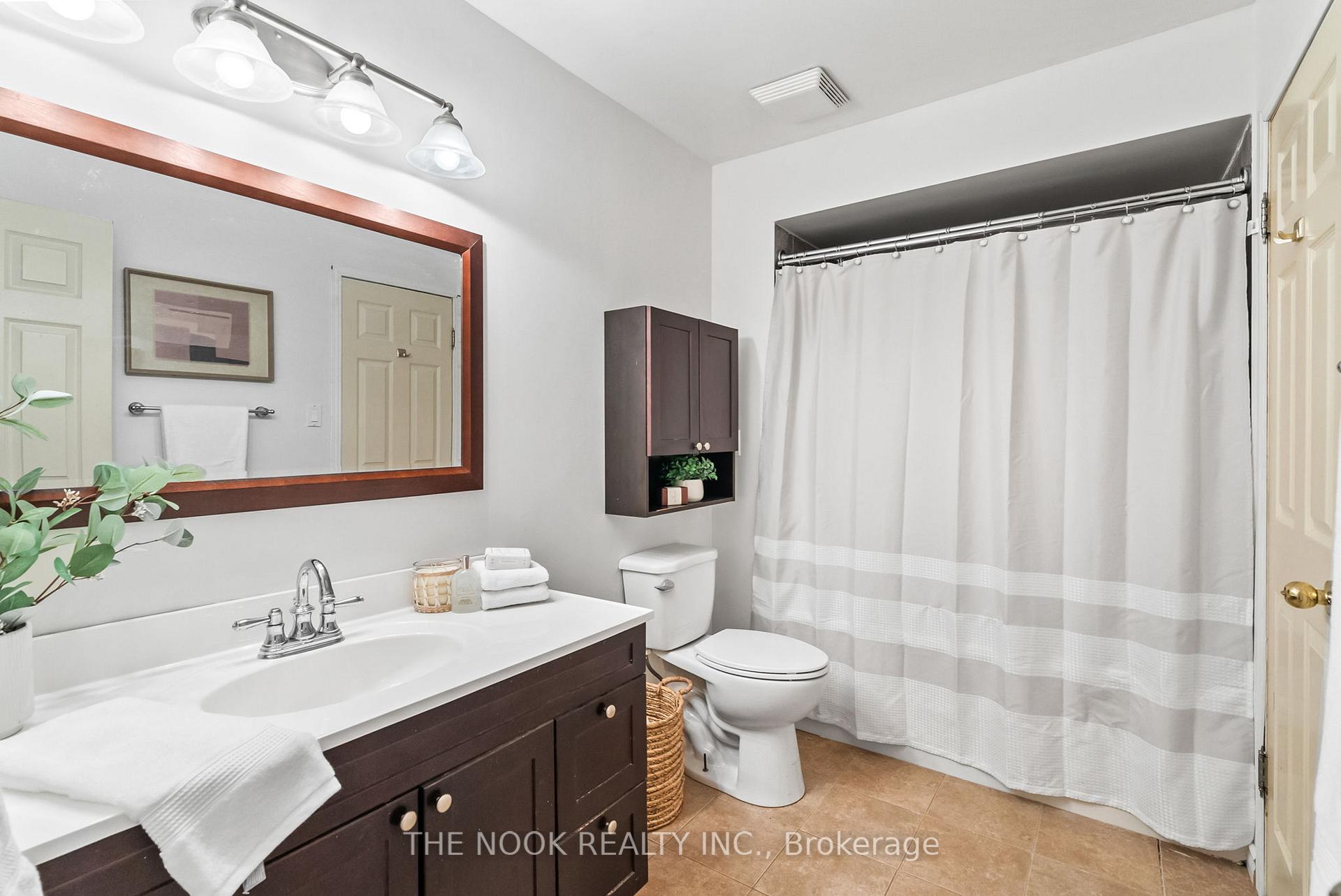 Photo 17 of 12 Bonneta Court, Whitby, Lynde Creek — HOMEH
