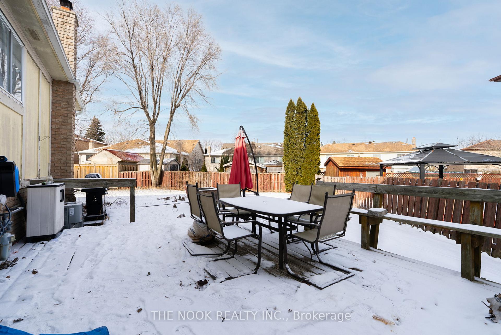 Photo 23 of 12 Bonneta Court, Whitby, Lynde Creek — HOMEH