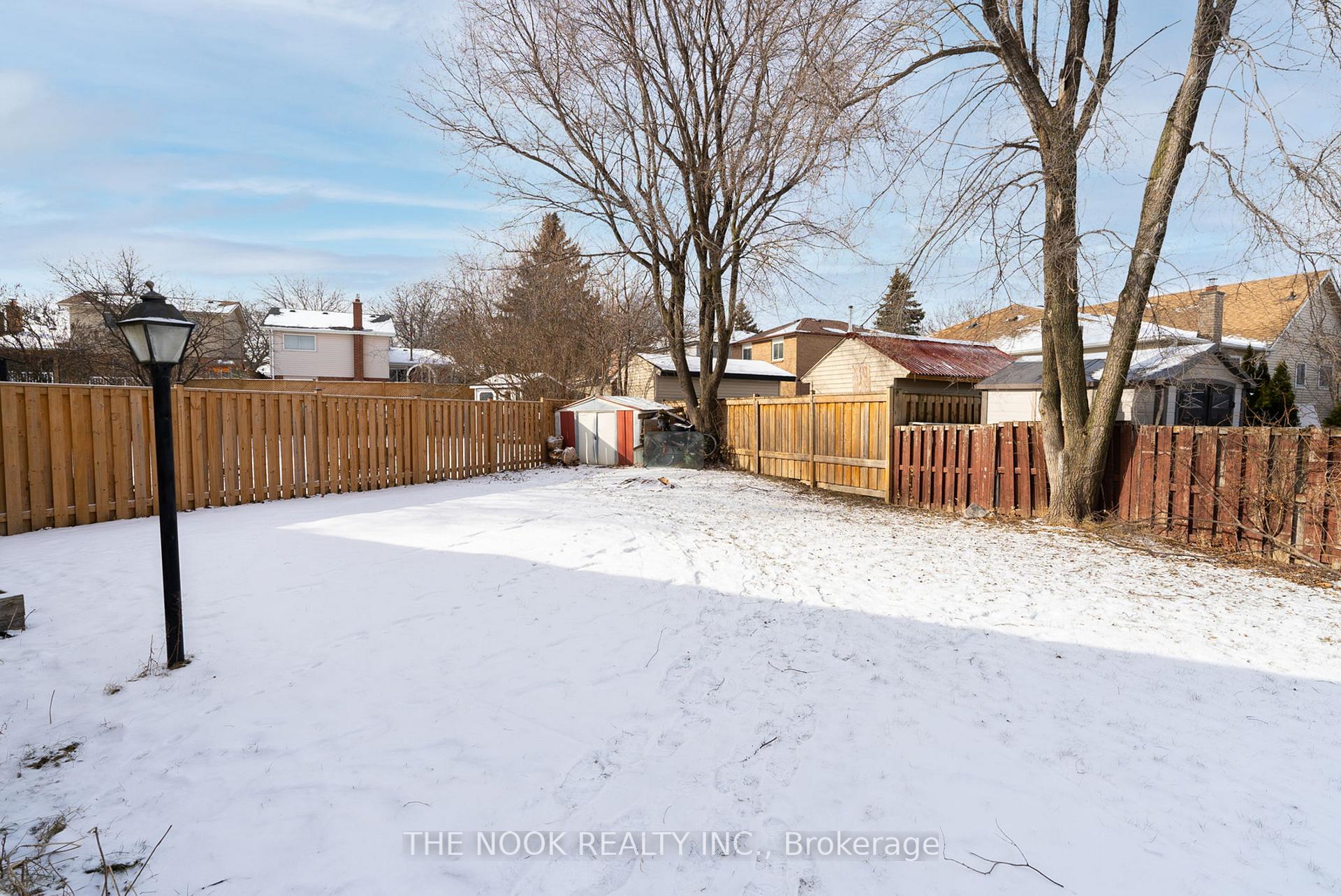 Photo 25 of 12 Bonneta Court, Whitby, Lynde Creek — HOMEH