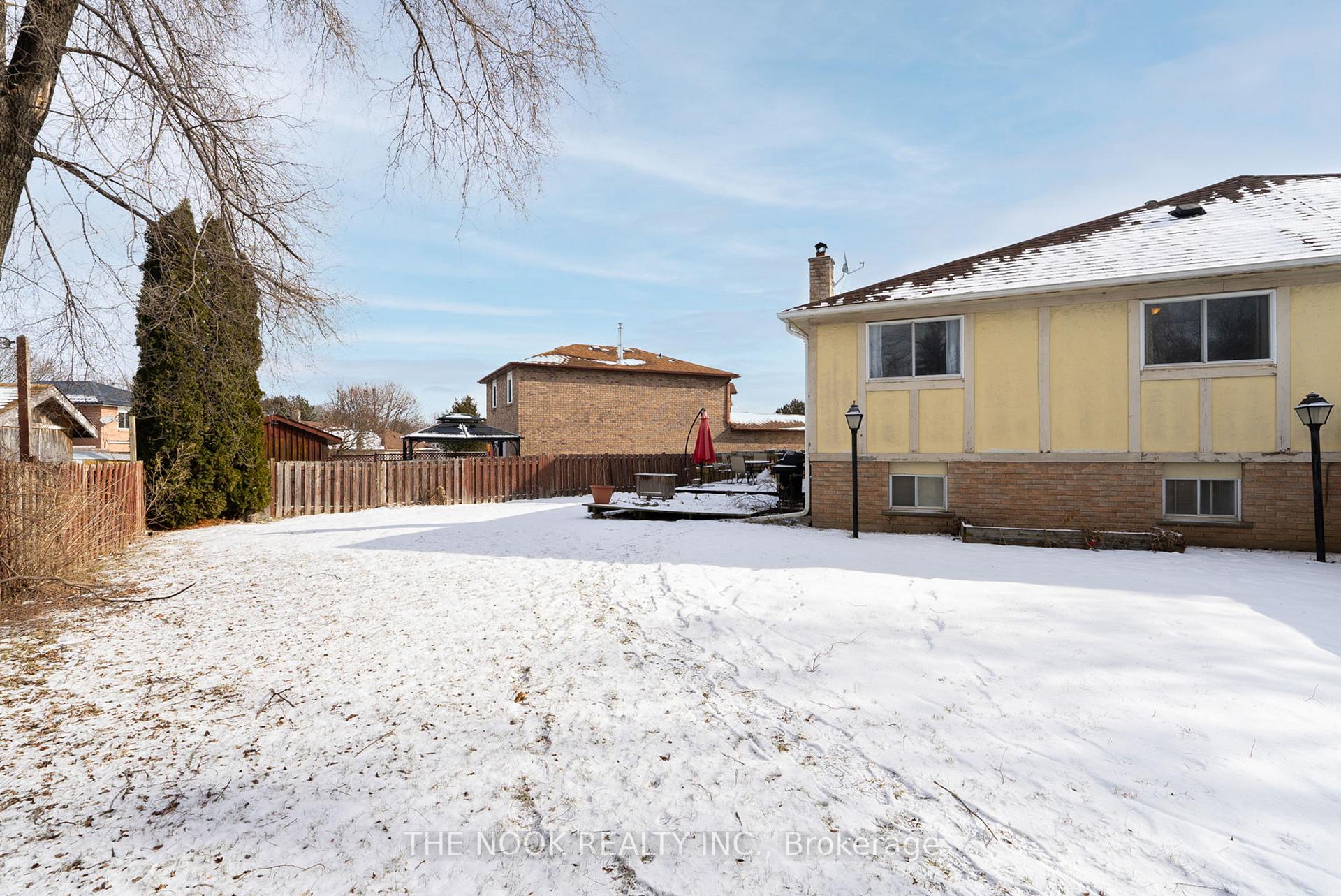 Photo 26 of 12 Bonneta Court, Whitby, Lynde Creek — HOMEH