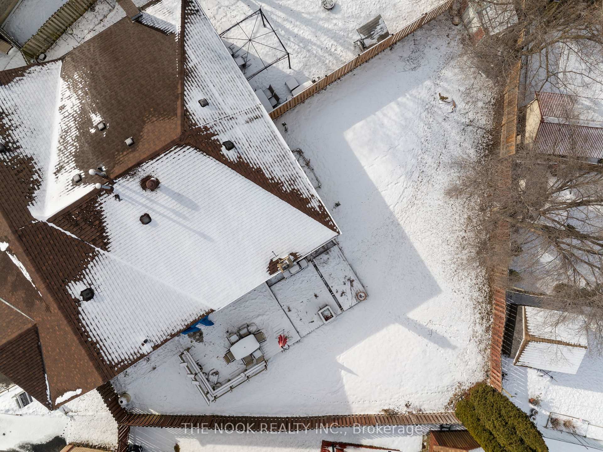 Photo 30 of 12 Bonneta Court, Whitby, Lynde Creek — HOMEH