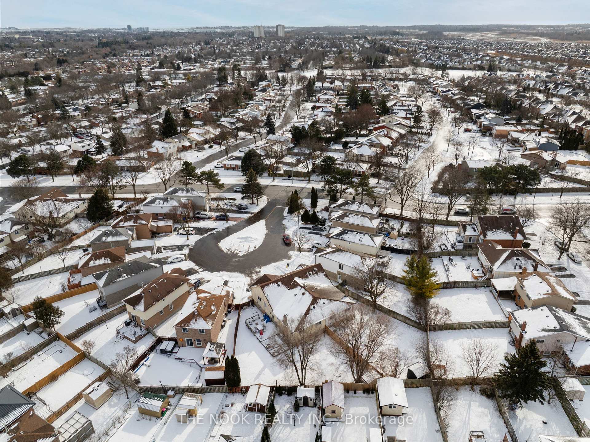 Photo 32 of 12 Bonneta Court, Whitby, Lynde Creek — HOMEH