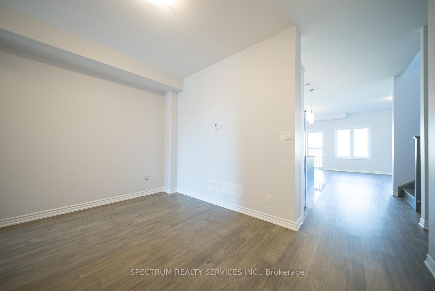 Photo 5 of 52 Bradley Avenue, Welland, Lincoln/Crowland — HOMEH