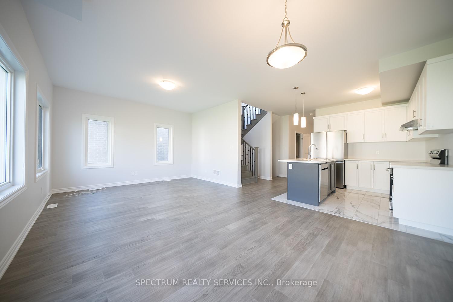 Photo 13 of 52 Bradley Avenue, Welland, Lincoln/Crowland — HOMEH