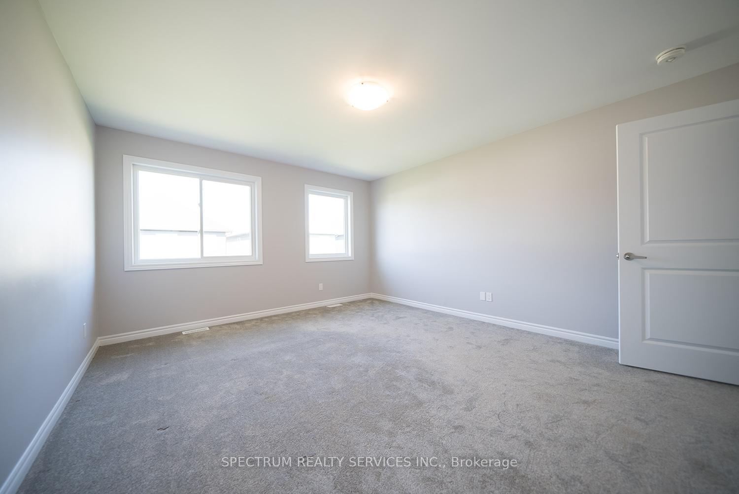 Photo 20 of 52 Bradley Avenue, Welland, Lincoln/Crowland — HOMEH