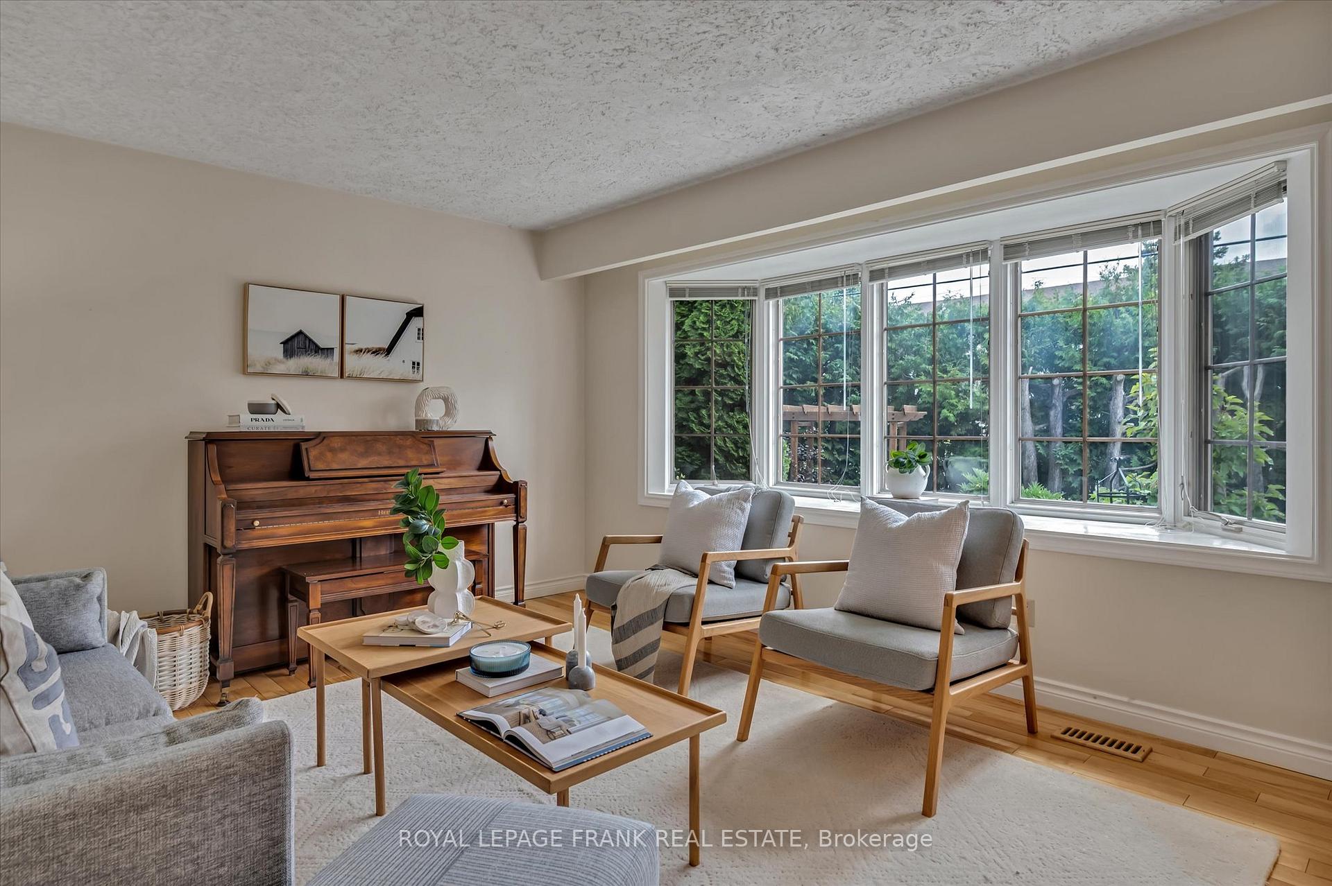 Photo 5 of 256 Sherin Avenue, Peterborough, Ashburnham Ward 4 — HOMEH