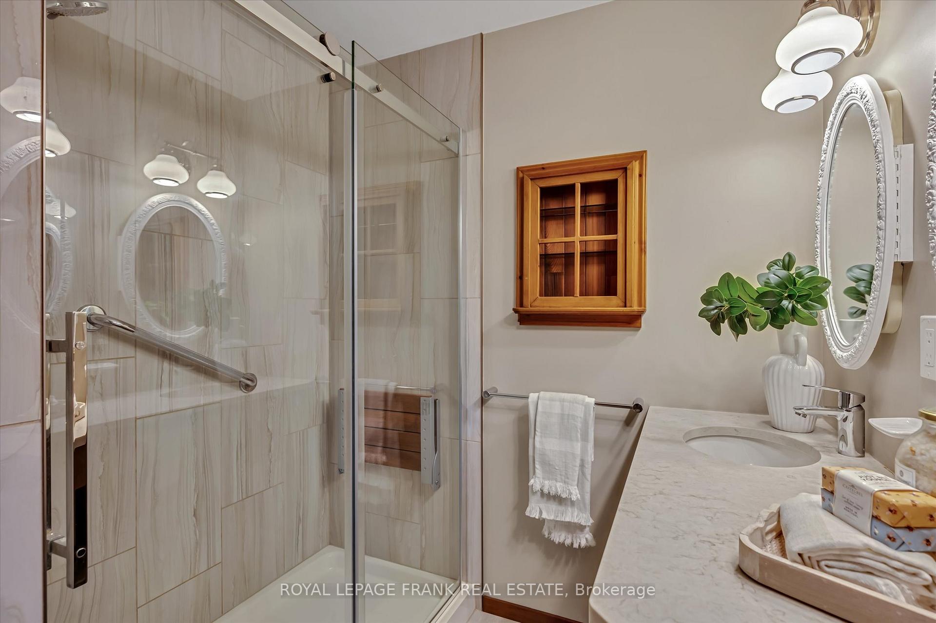 Photo 21 of 256 Sherin Avenue, Peterborough, Ashburnham Ward 4 — HOMEH
