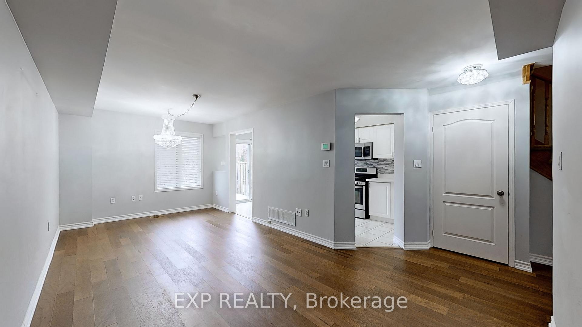 Photo 3 of 60 Tincomb Crescent, Whitby, Pringle Creek — HOMEH