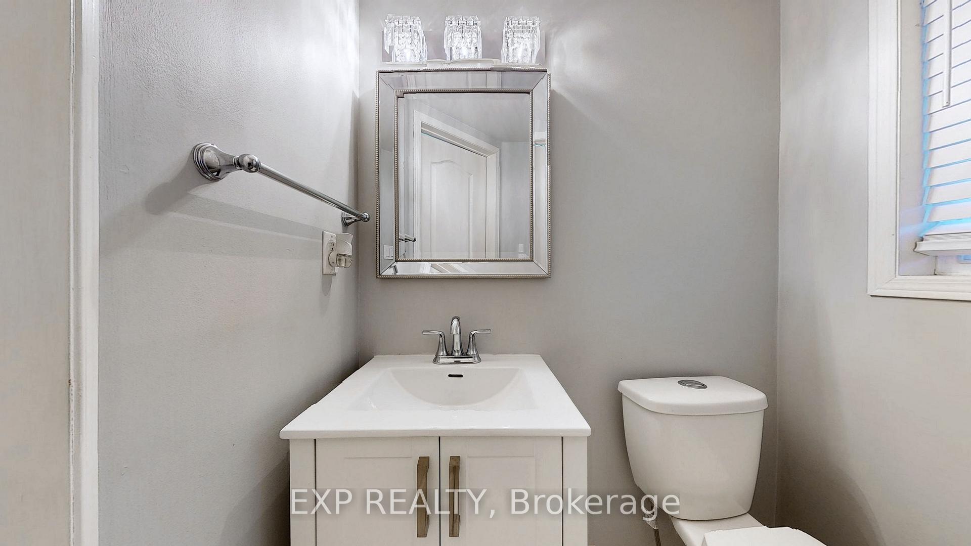 Photo 8 of 60 Tincomb Crescent, Whitby, Pringle Creek — HOMEH
