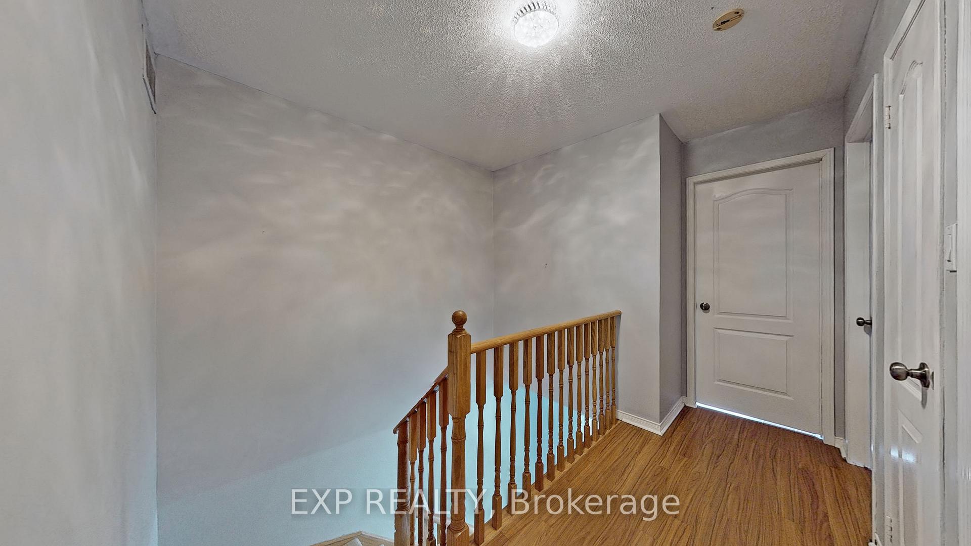 Photo 13 of 60 Tincomb Crescent, Whitby, Pringle Creek — HOMEH