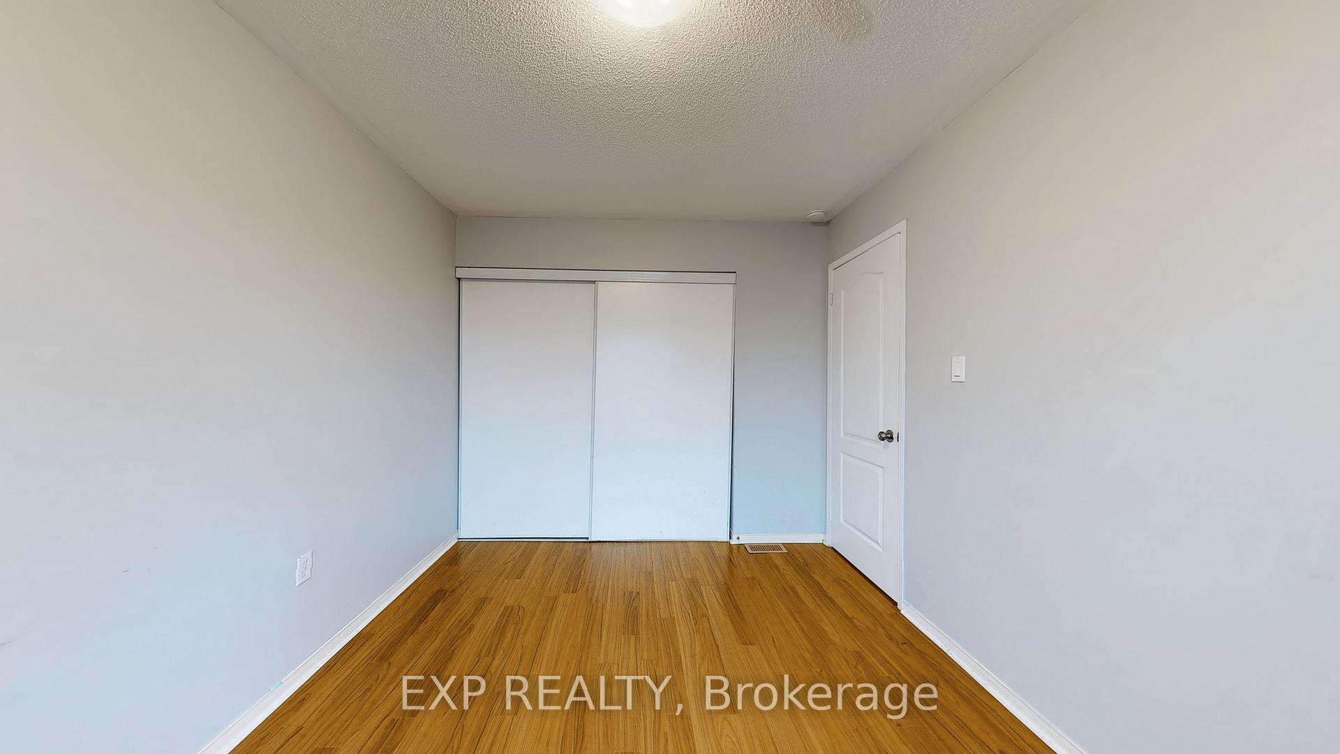 Photo 19 of 60 Tincomb Crescent, Whitby, Pringle Creek — HOMEH