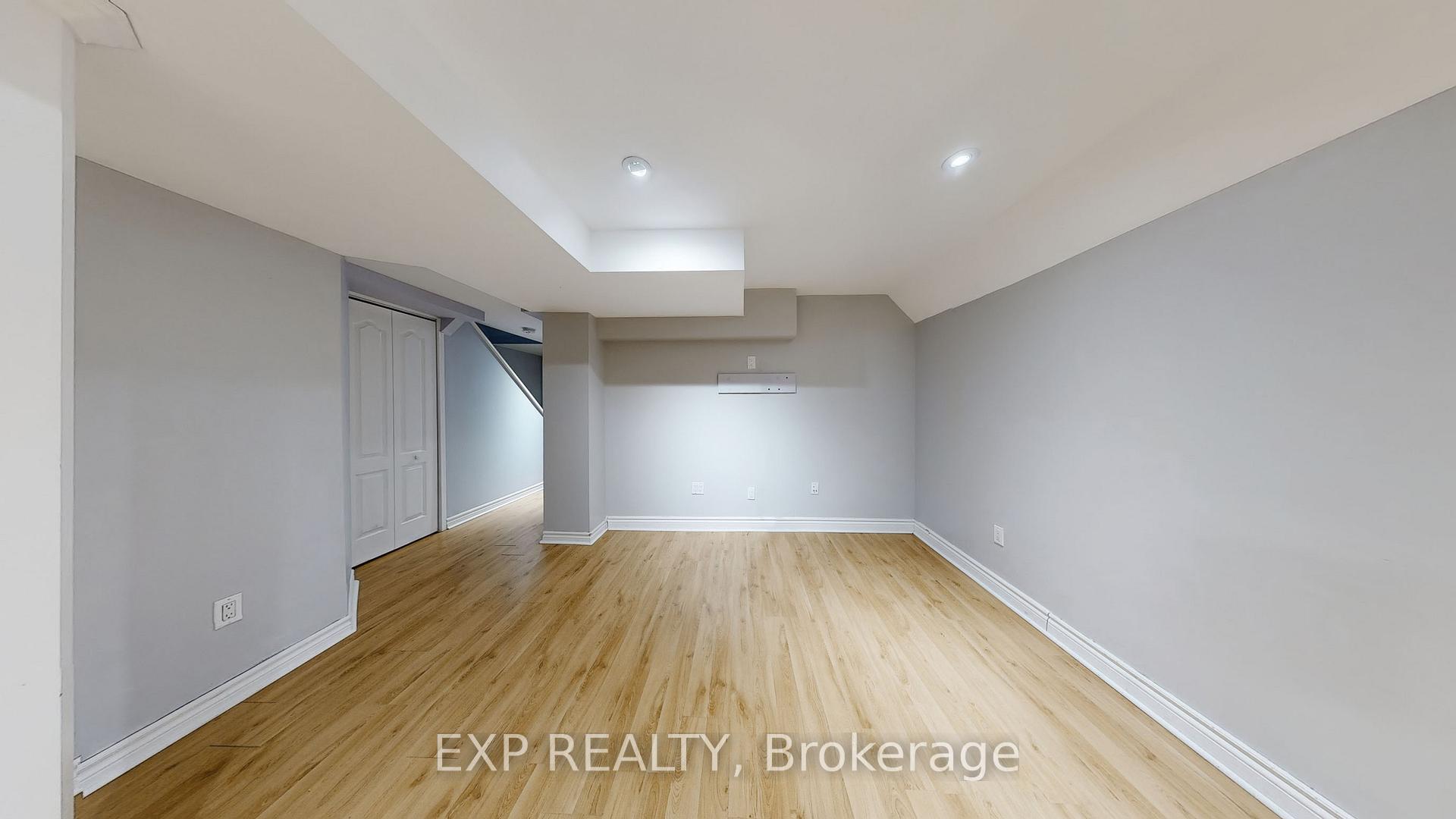 Photo 23 of 60 Tincomb Crescent, Whitby, Pringle Creek — HOMEH