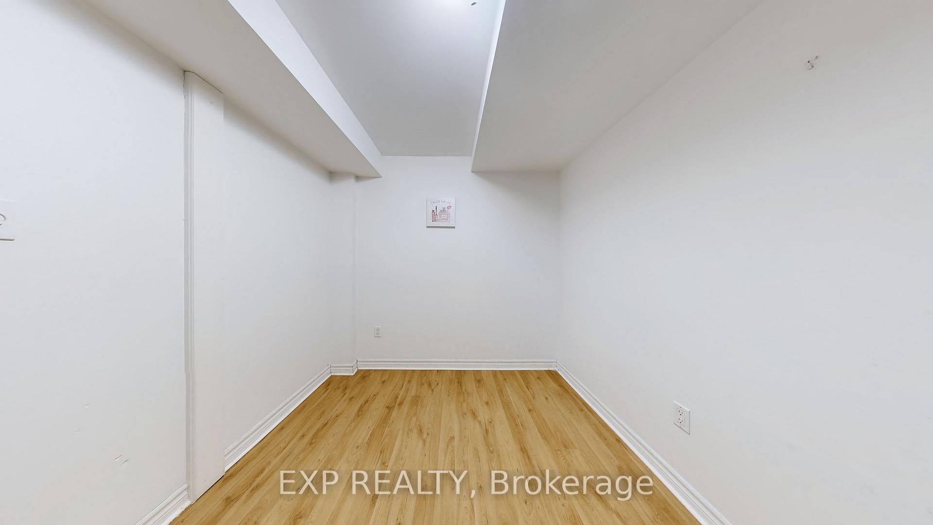 Photo 24 of 60 Tincomb Crescent, Whitby, Pringle Creek — HOMEH