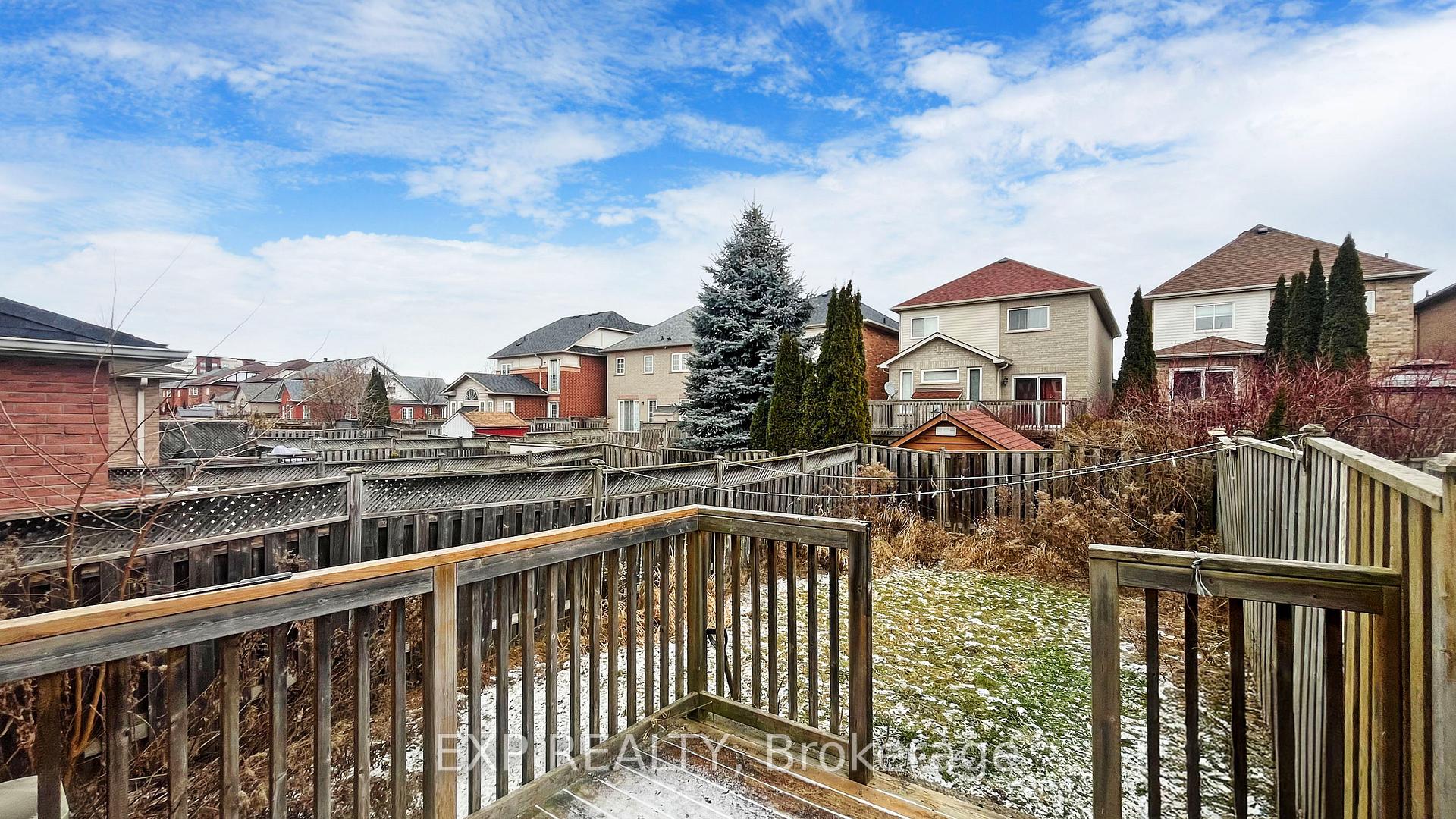 Photo 29 of 60 Tincomb Crescent, Whitby, Pringle Creek — HOMEH