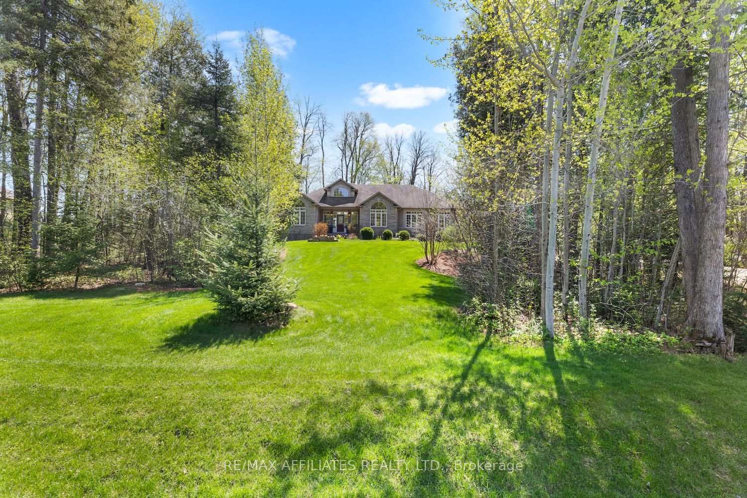 Photo 2 of 382 Ashton Creek Crescent, Beckwith, Beckwith Twp — HOMEH